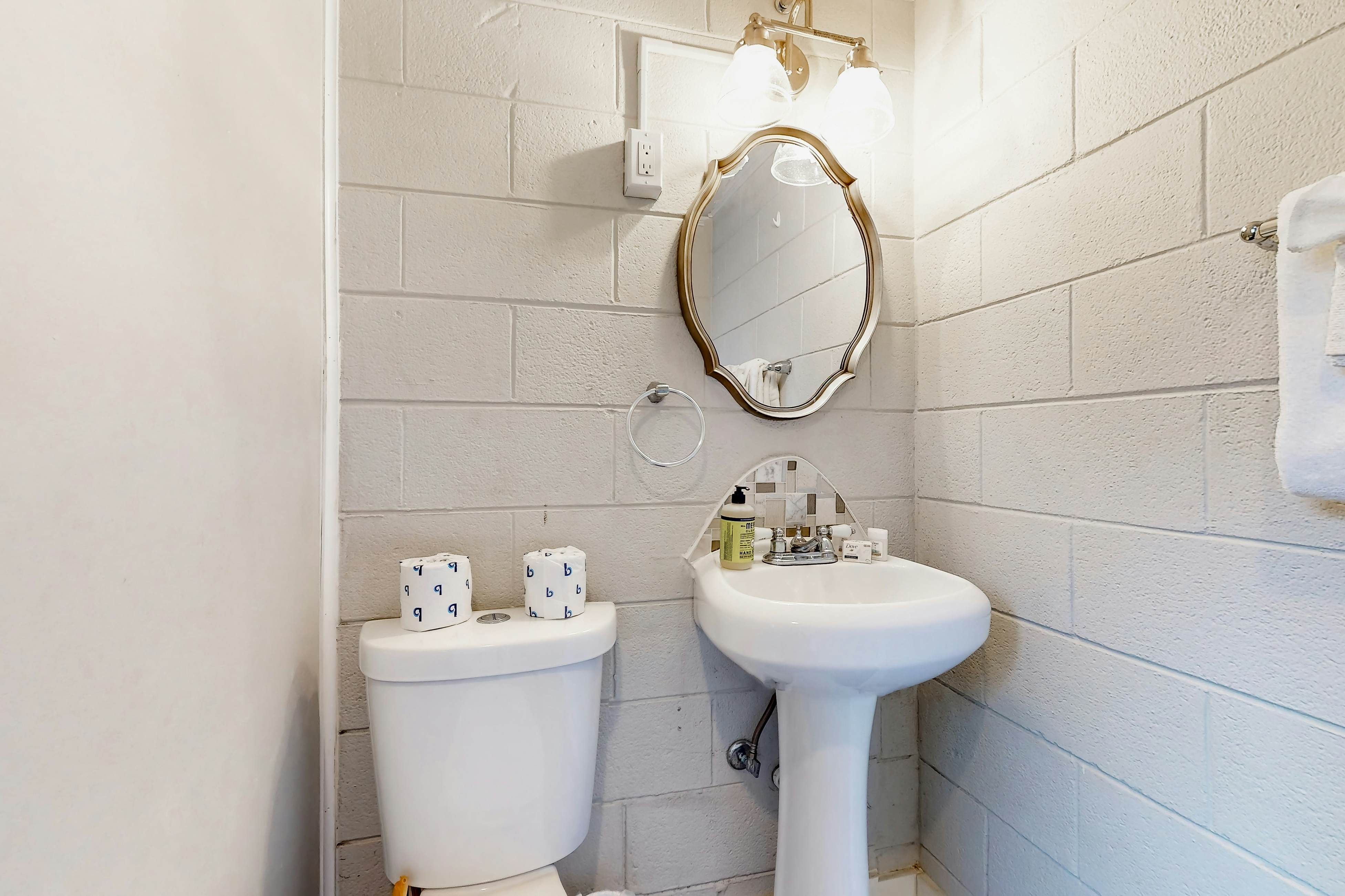 KB19 Pier View Cottage Unit 5