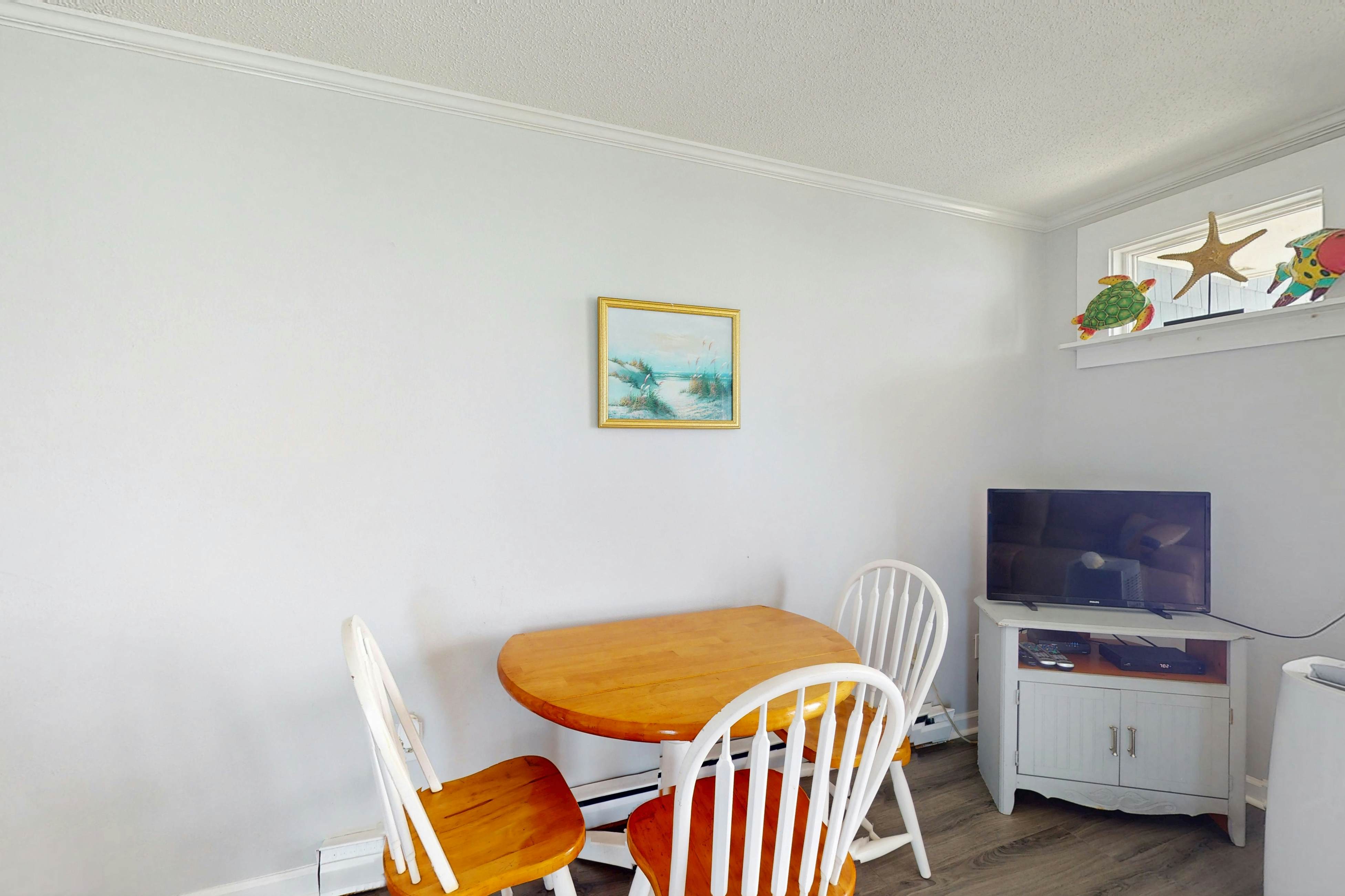 NTBTR329 Totally Topsail