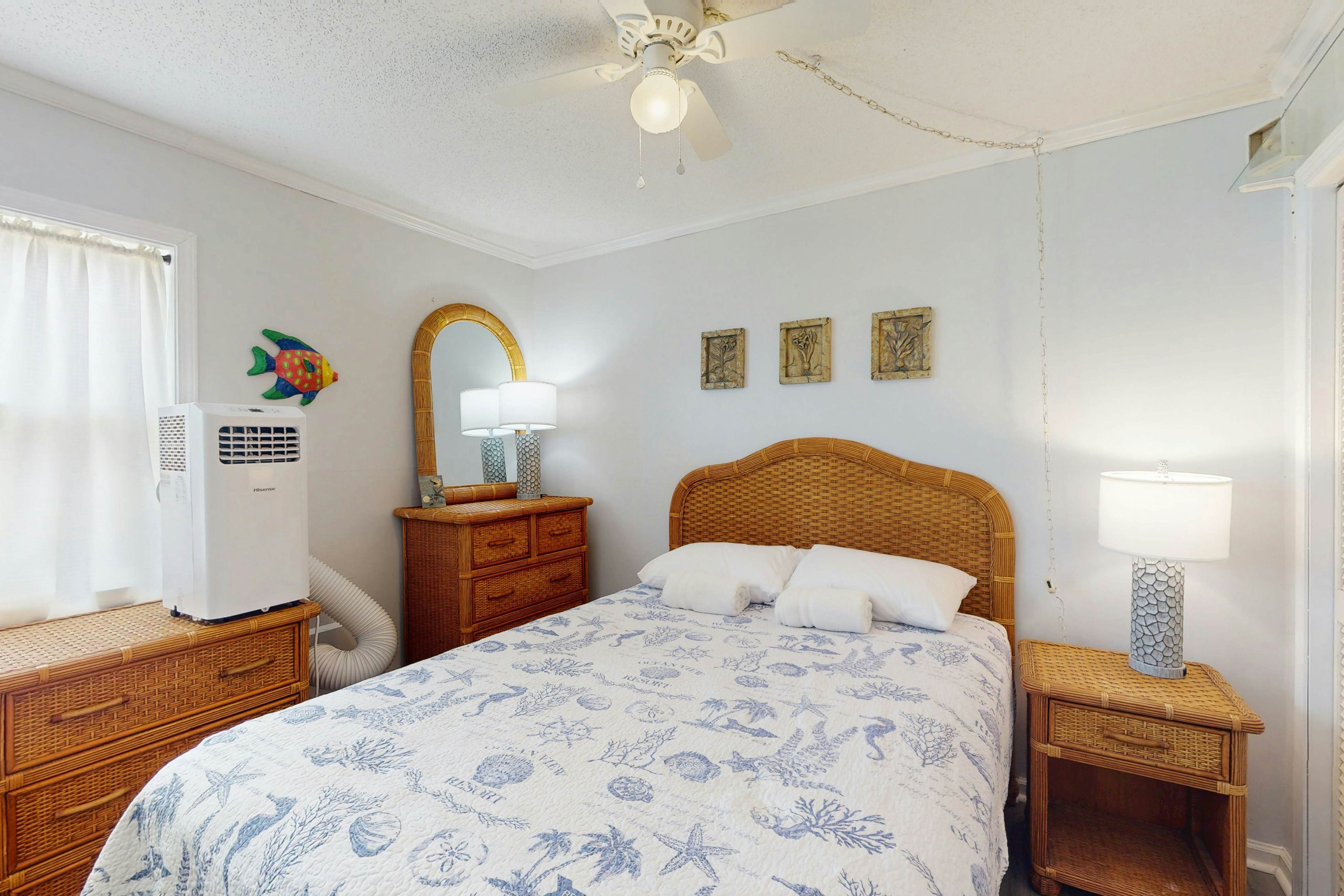 NTBTR329 Totally Topsail