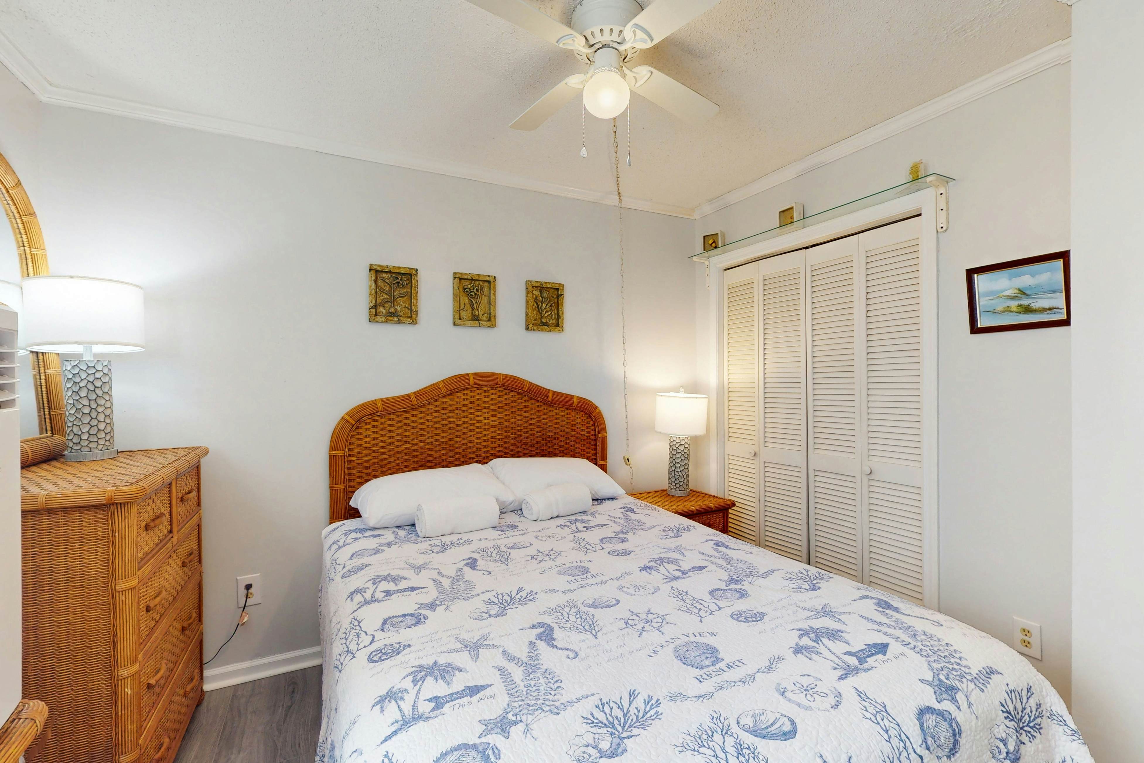 NTBTR329 Totally Topsail