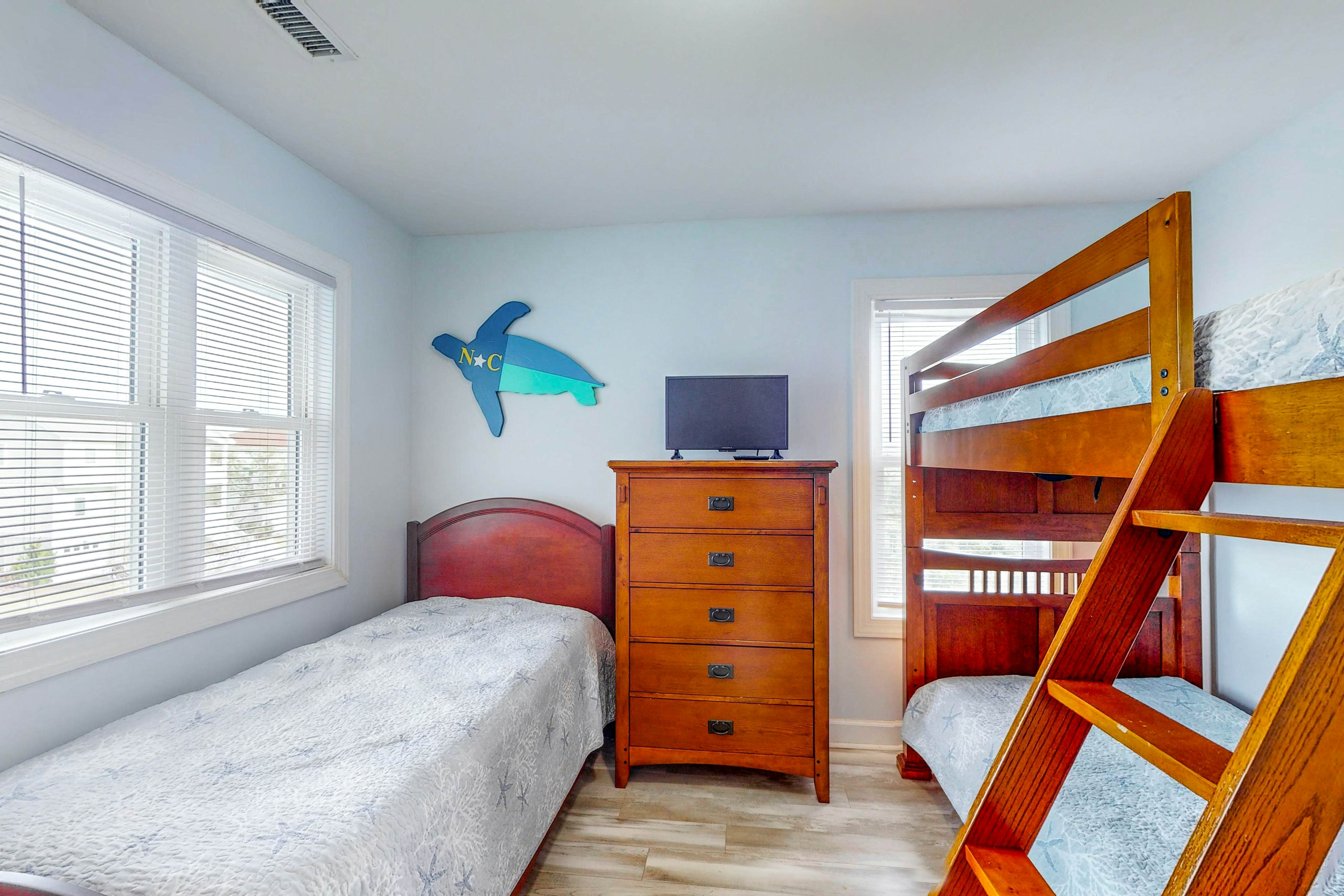 NTBVOS106 Drop Your Anchor