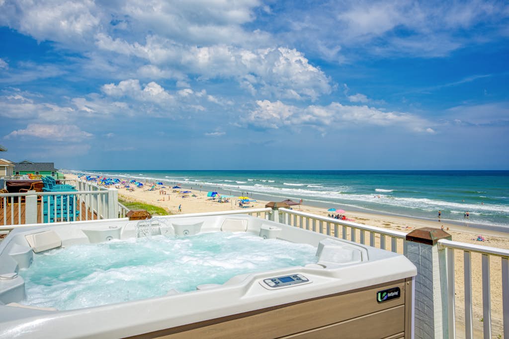 Beachfront dog-friendly home with private hot tub, beach access, outdoor shower