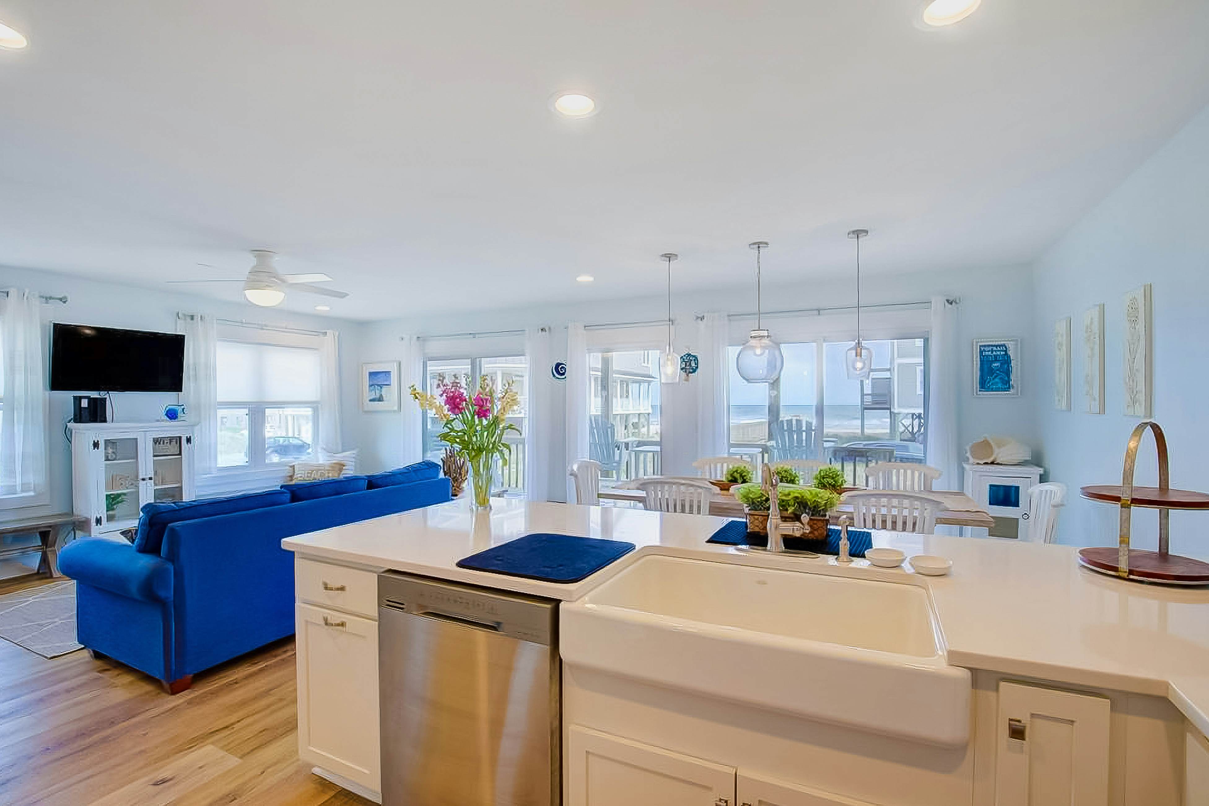 NTBHC618 Sea Horse By the Sea