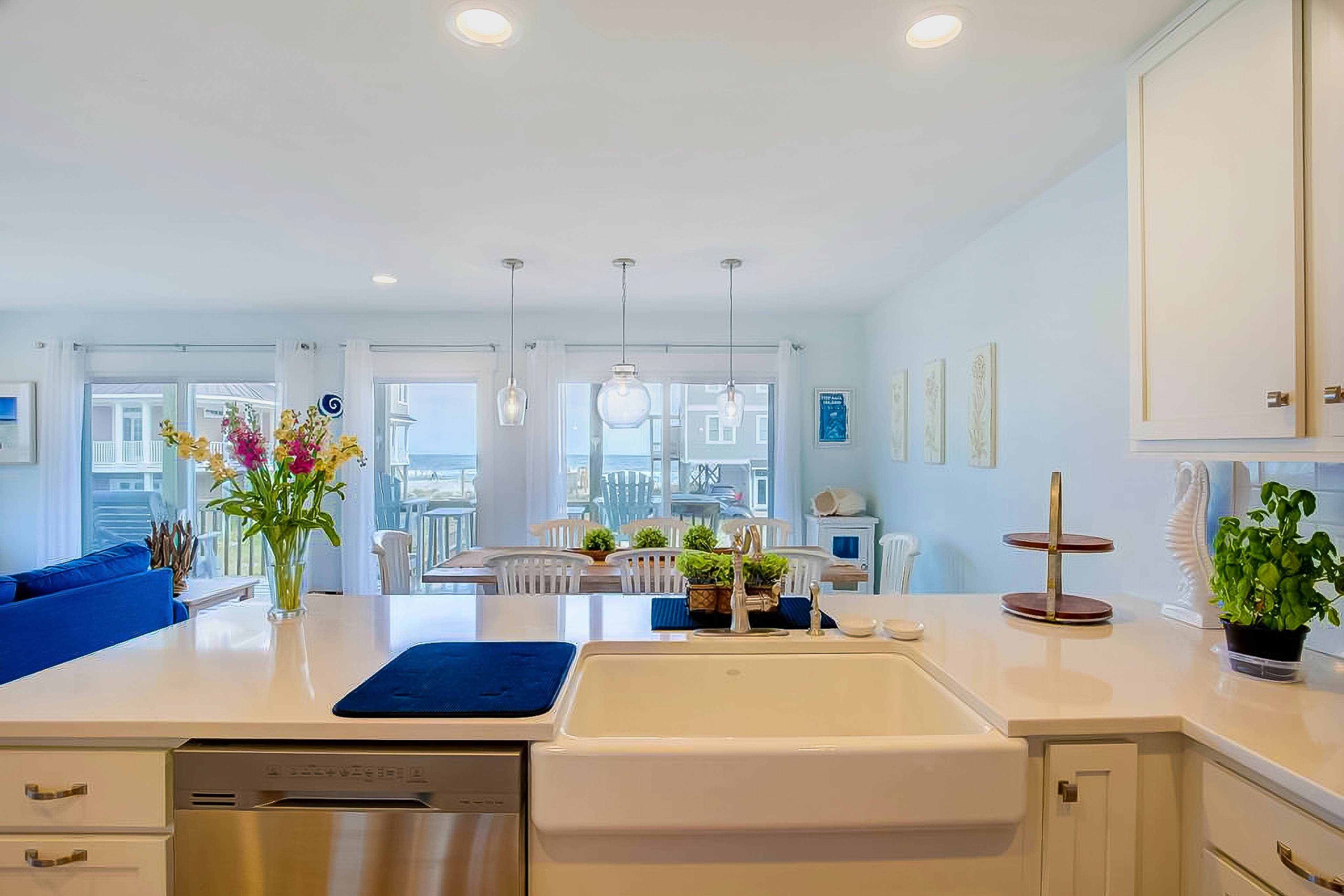 NTBHC618 Sea Horse By the Sea