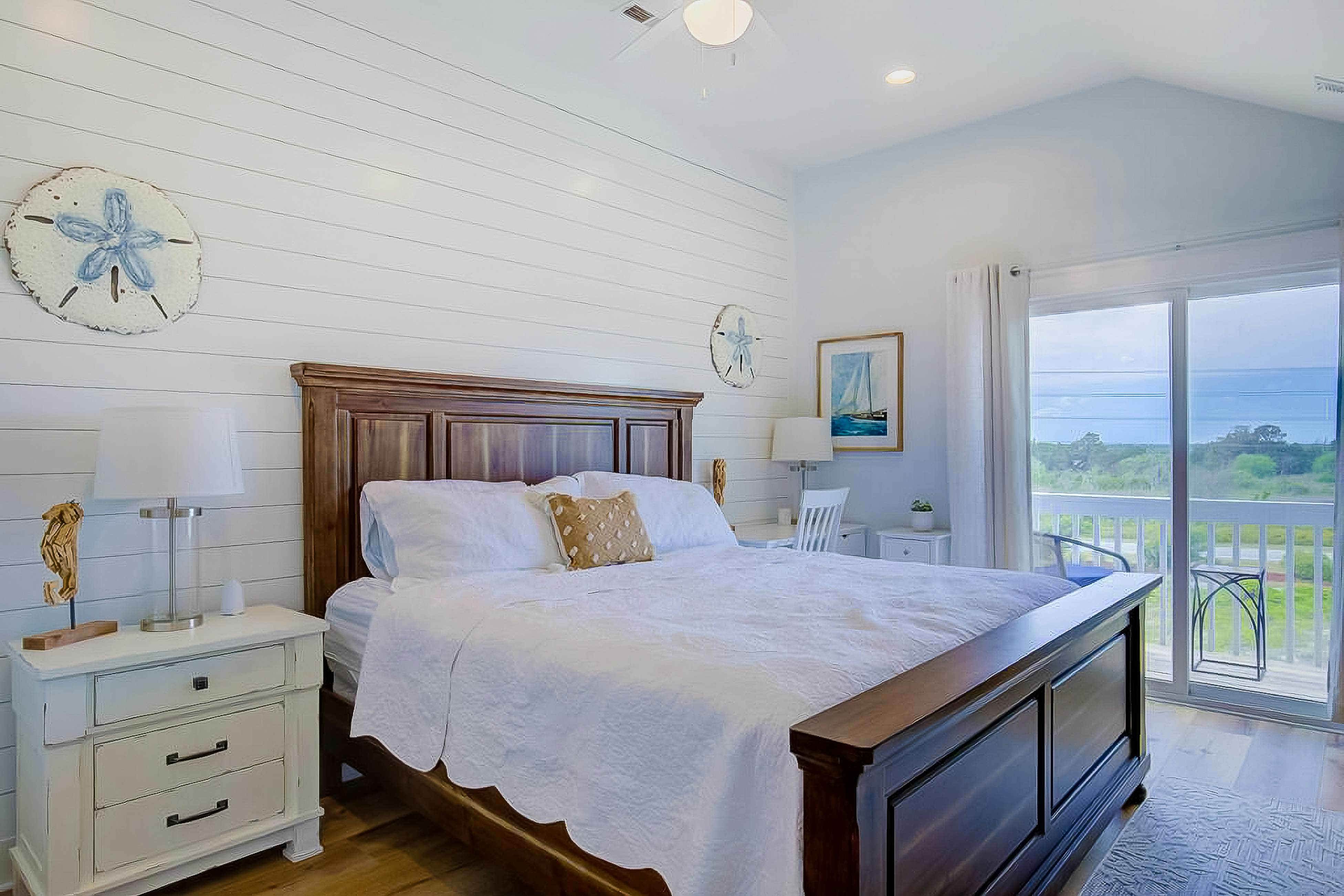 NTBHC618 Sea Horse By the Sea