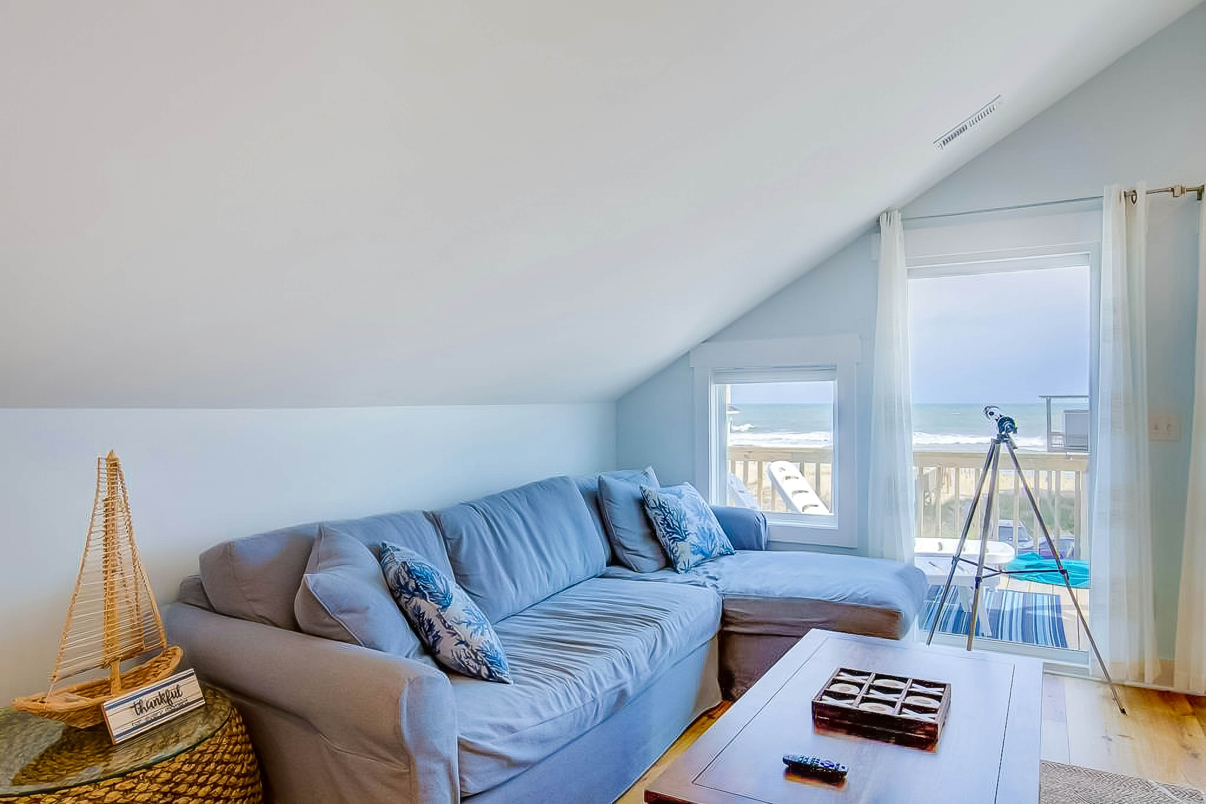 NTBHC618 Sea Horse By the Sea