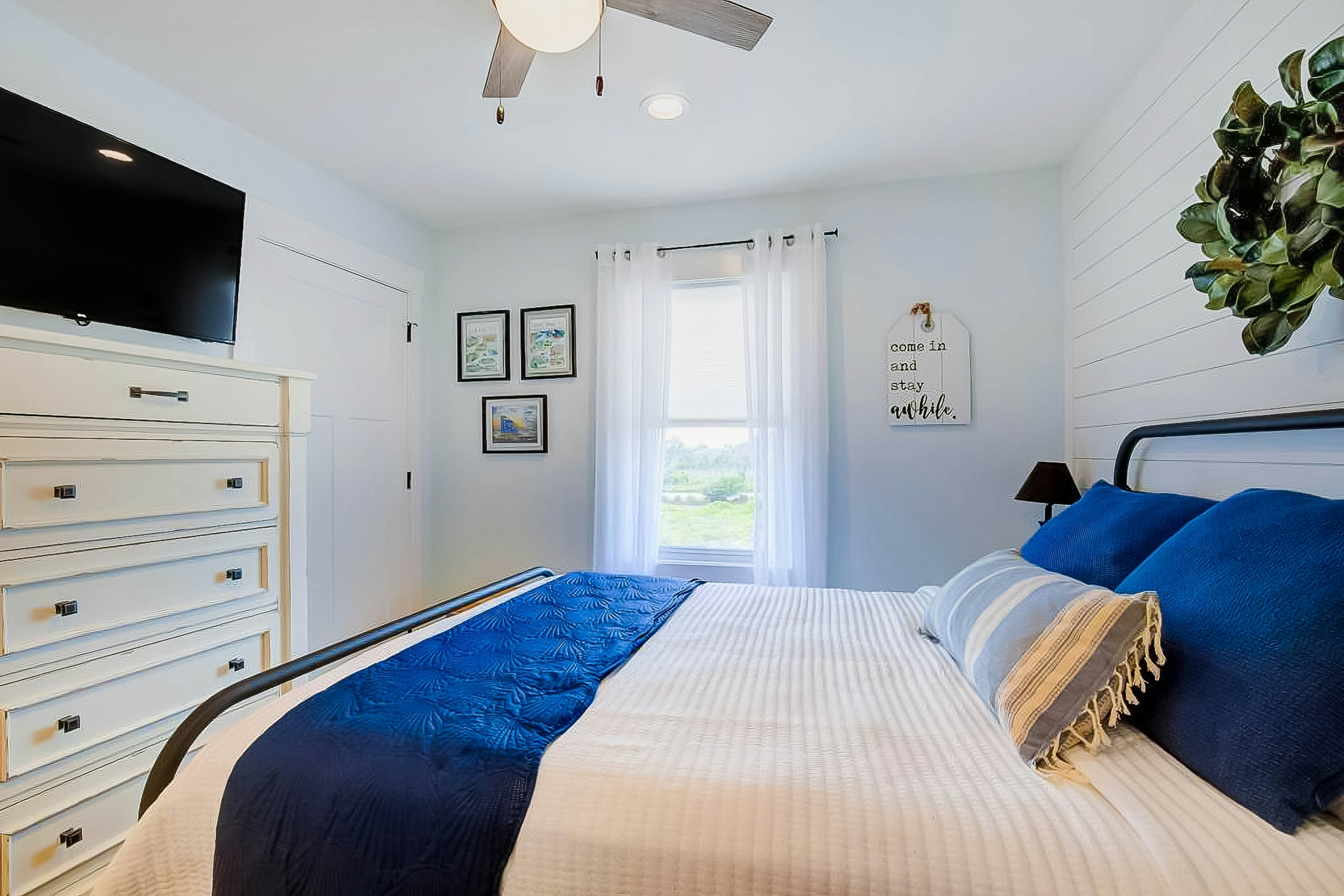 NTBHC618 Sea Horse By the Sea