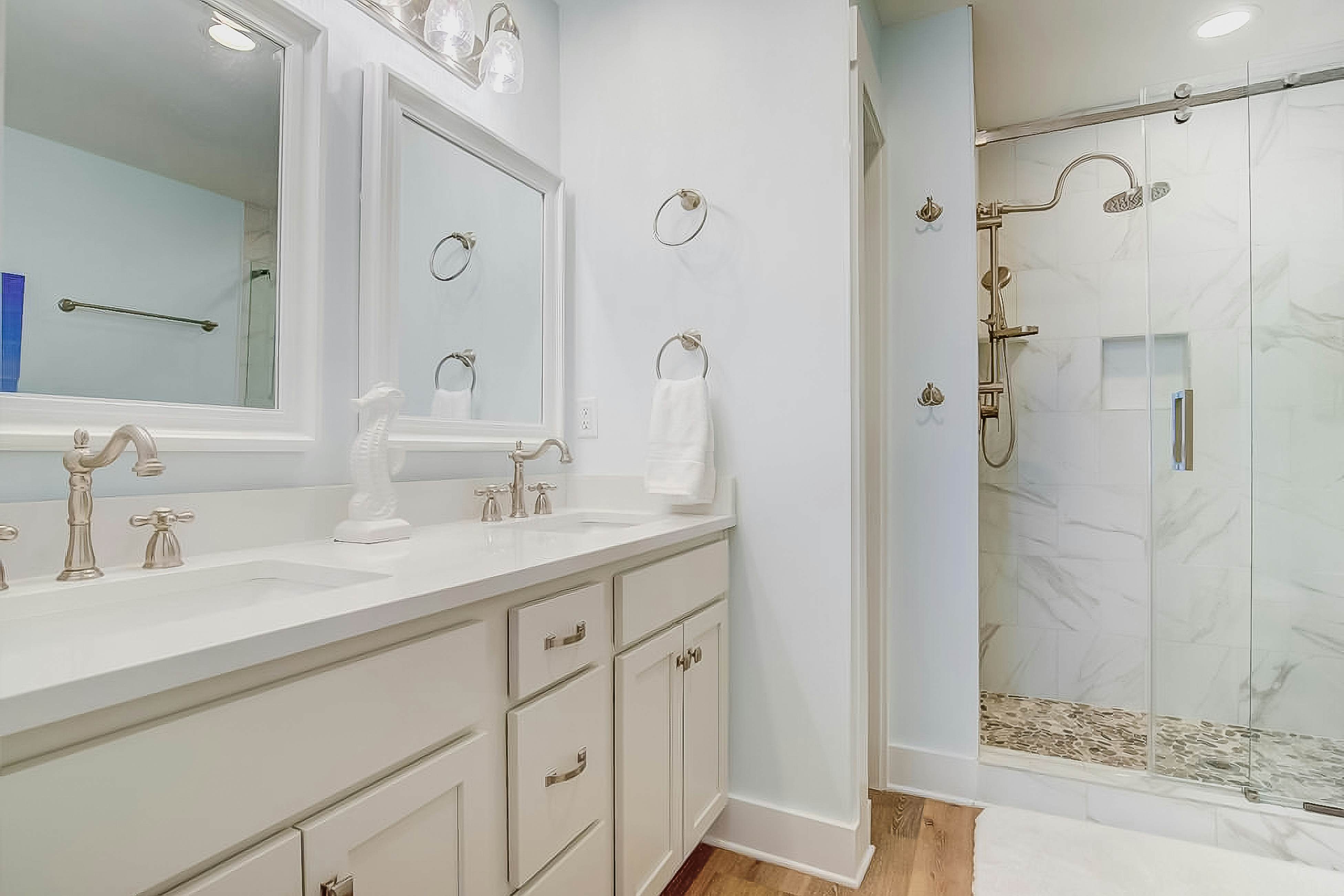 NTBHC618 Sea Horse By the Sea