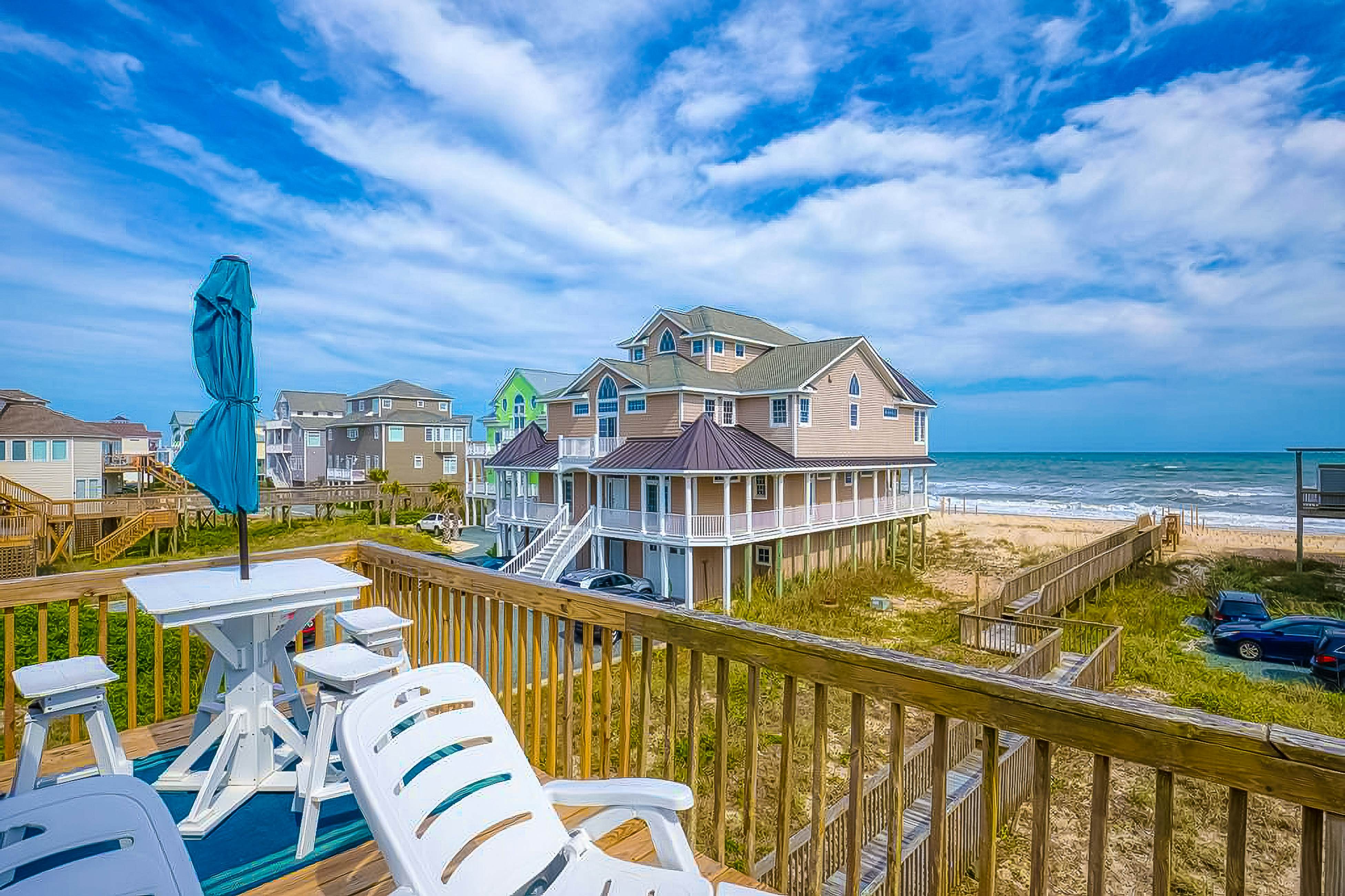 NTBHC618 Sea Horse By the Sea