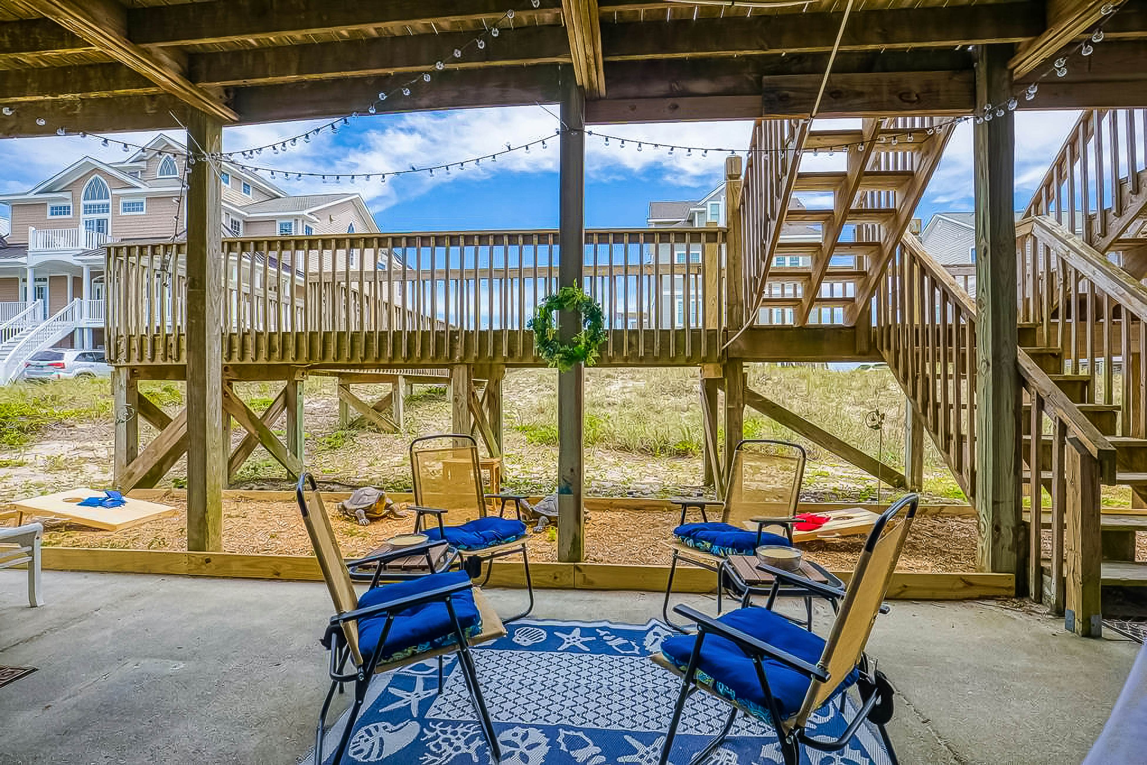 NTBHC618 Sea Horse By the Sea