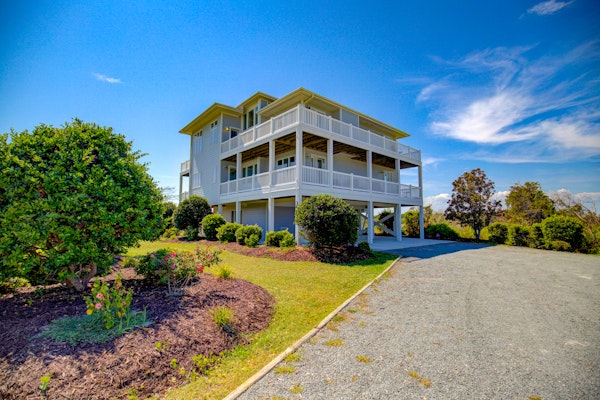 Waterfront home near the ocean with private walkway to beach and gas fireplace