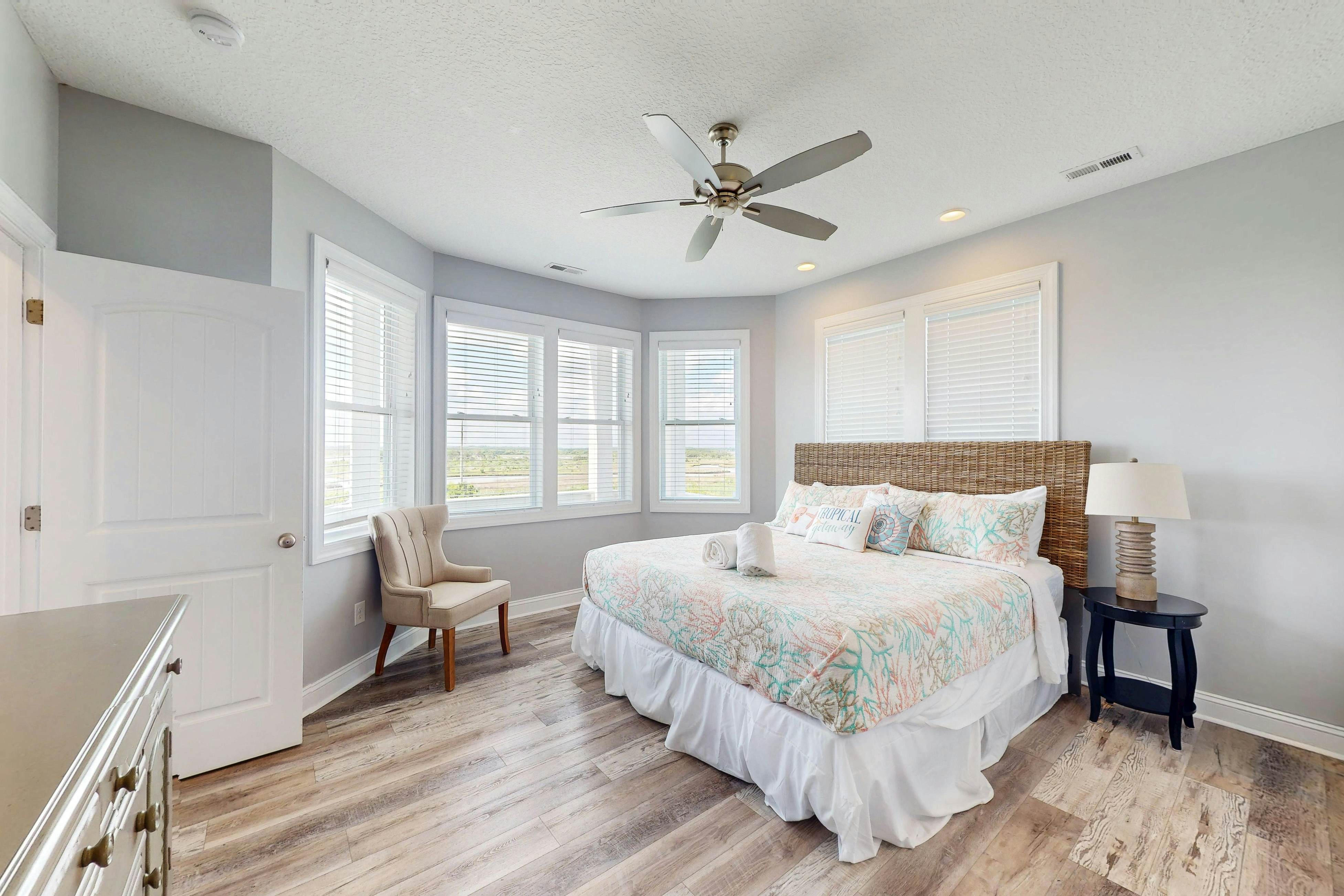 NTB002 Serenity North Topsail Beach