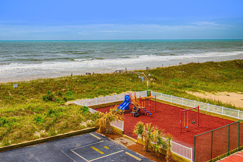 Oceanfront St. Regis gem with resort pool, fitness center, sauna & beach access