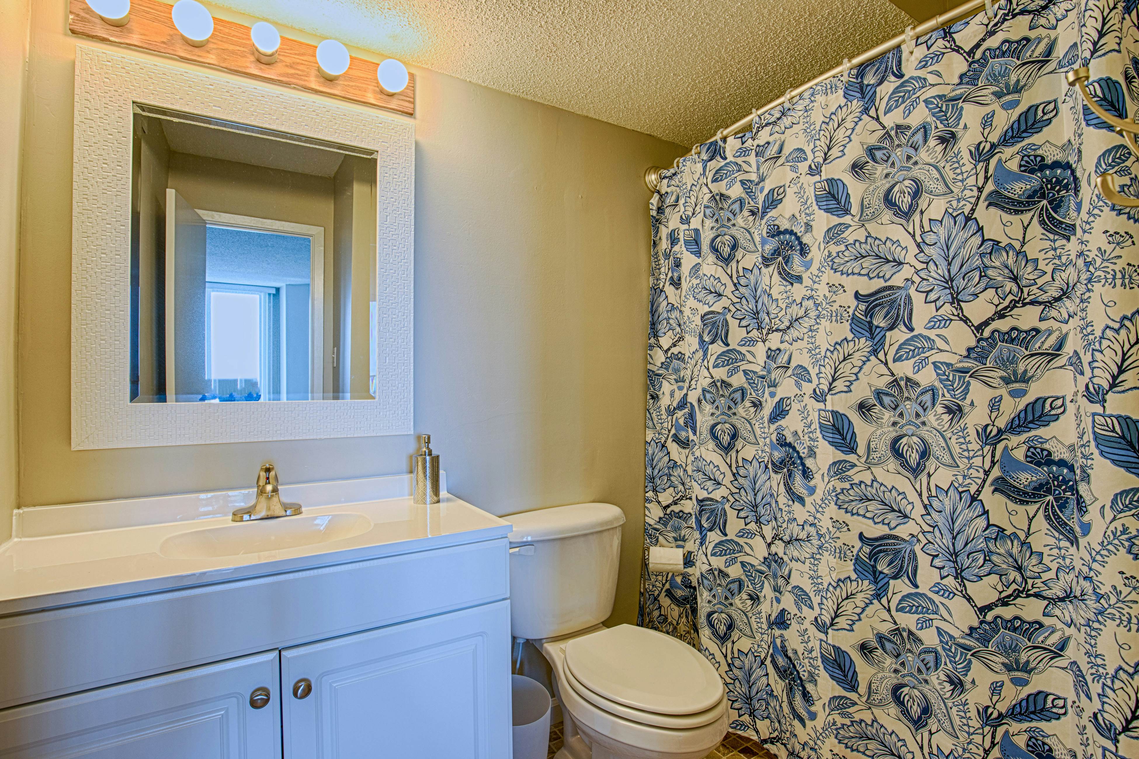 NTBSR1305 St Regis 1305