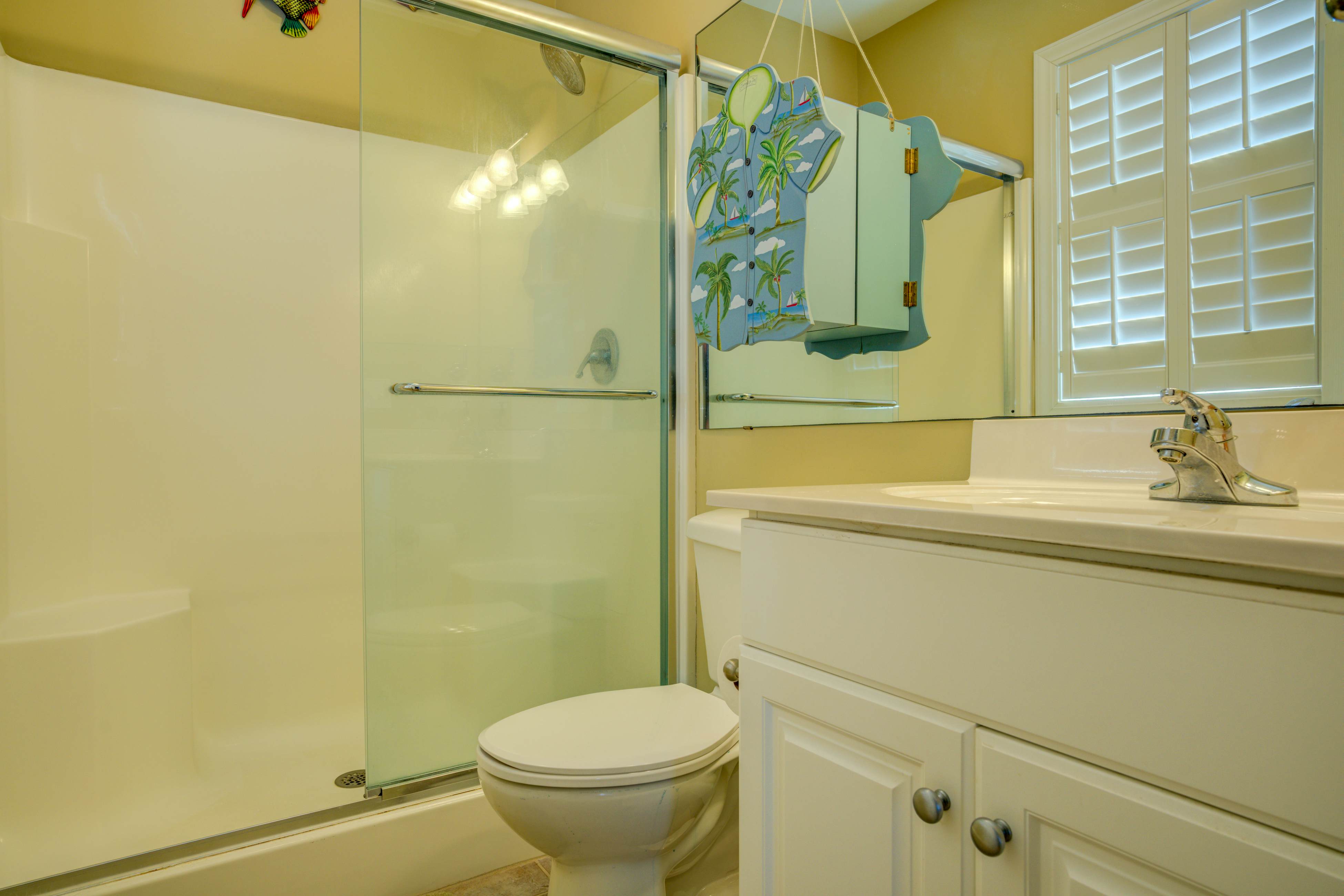 NTB6805 Noontime Escape