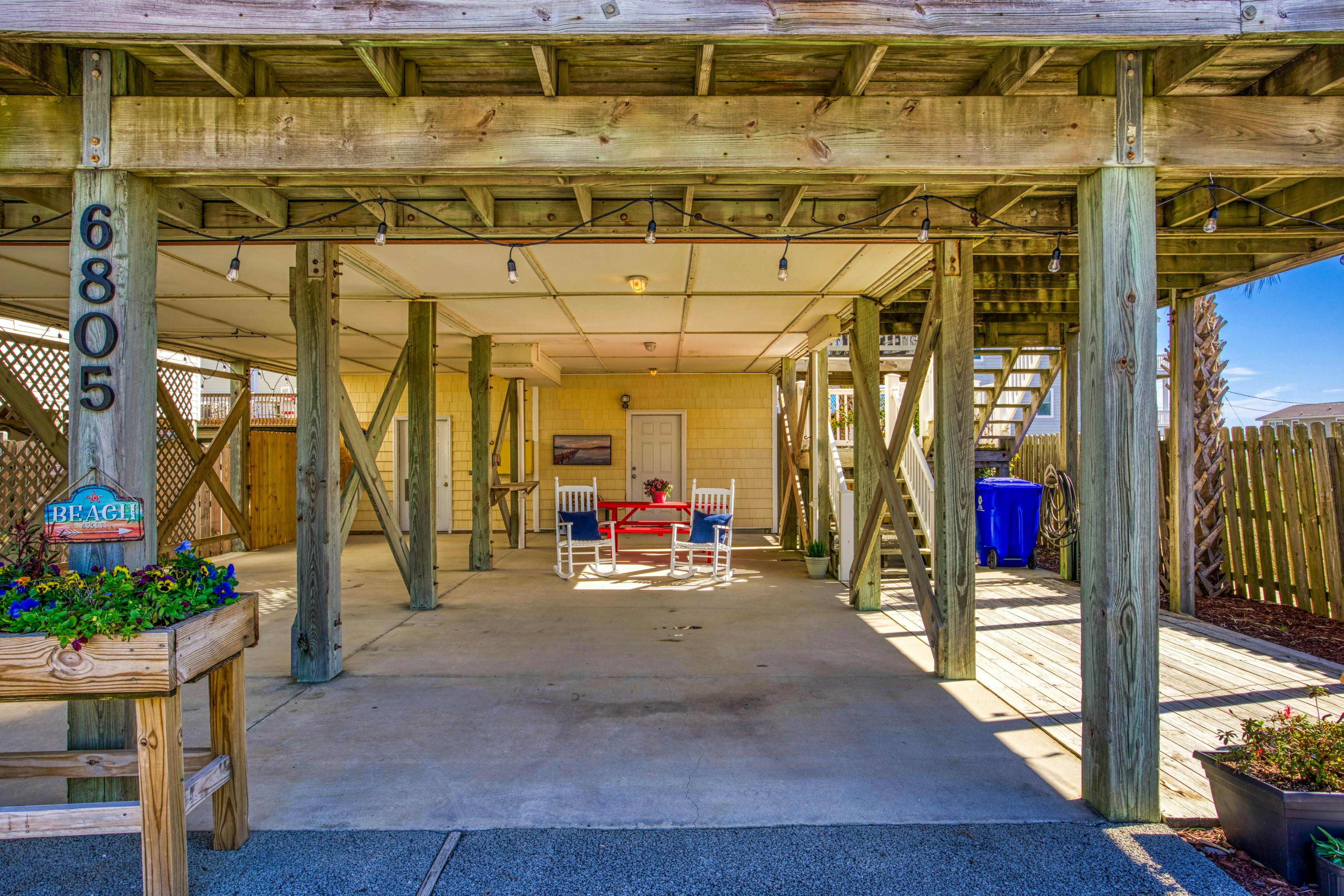 NTB6805 Noontime Escape