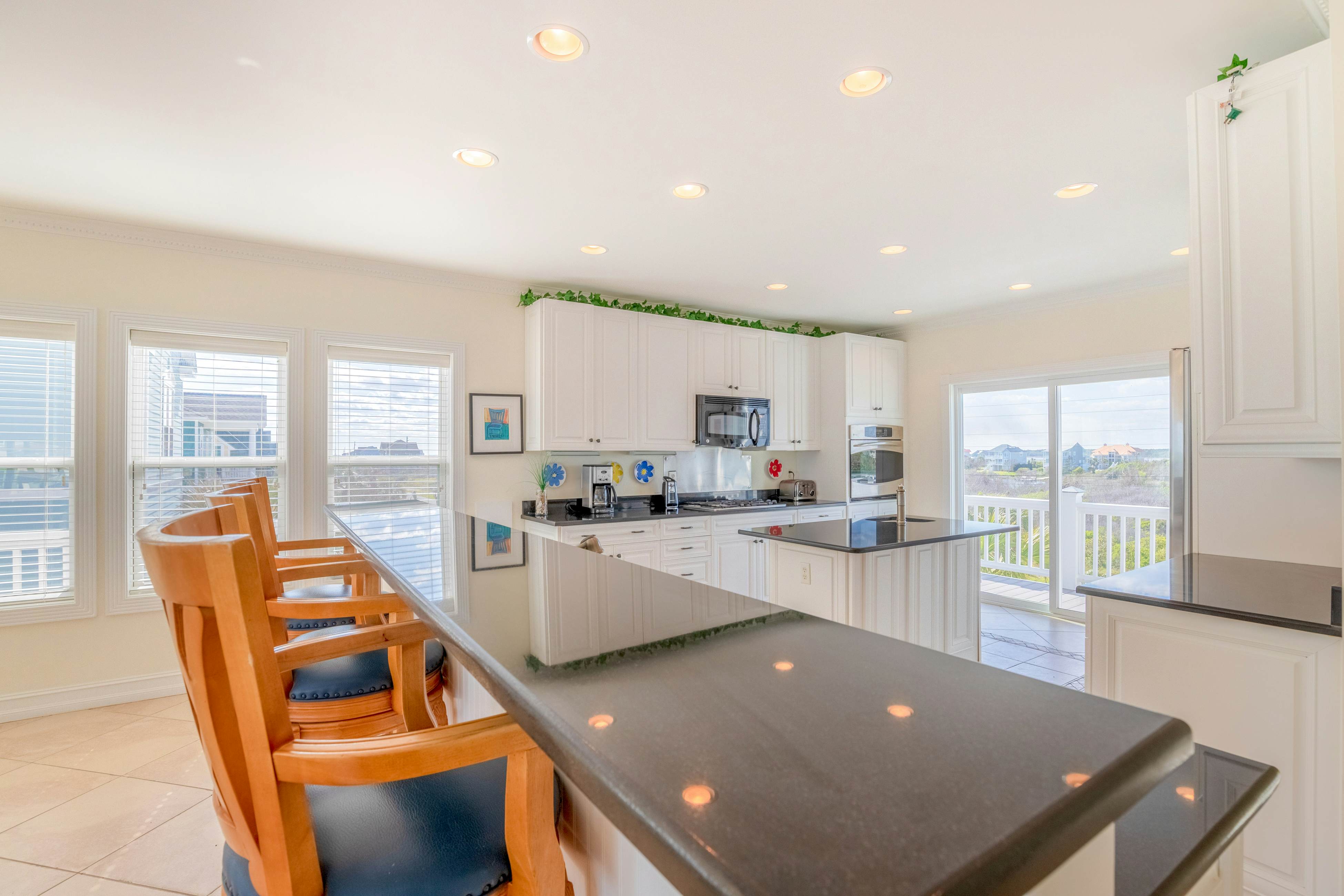 NTB764 Golden Castle