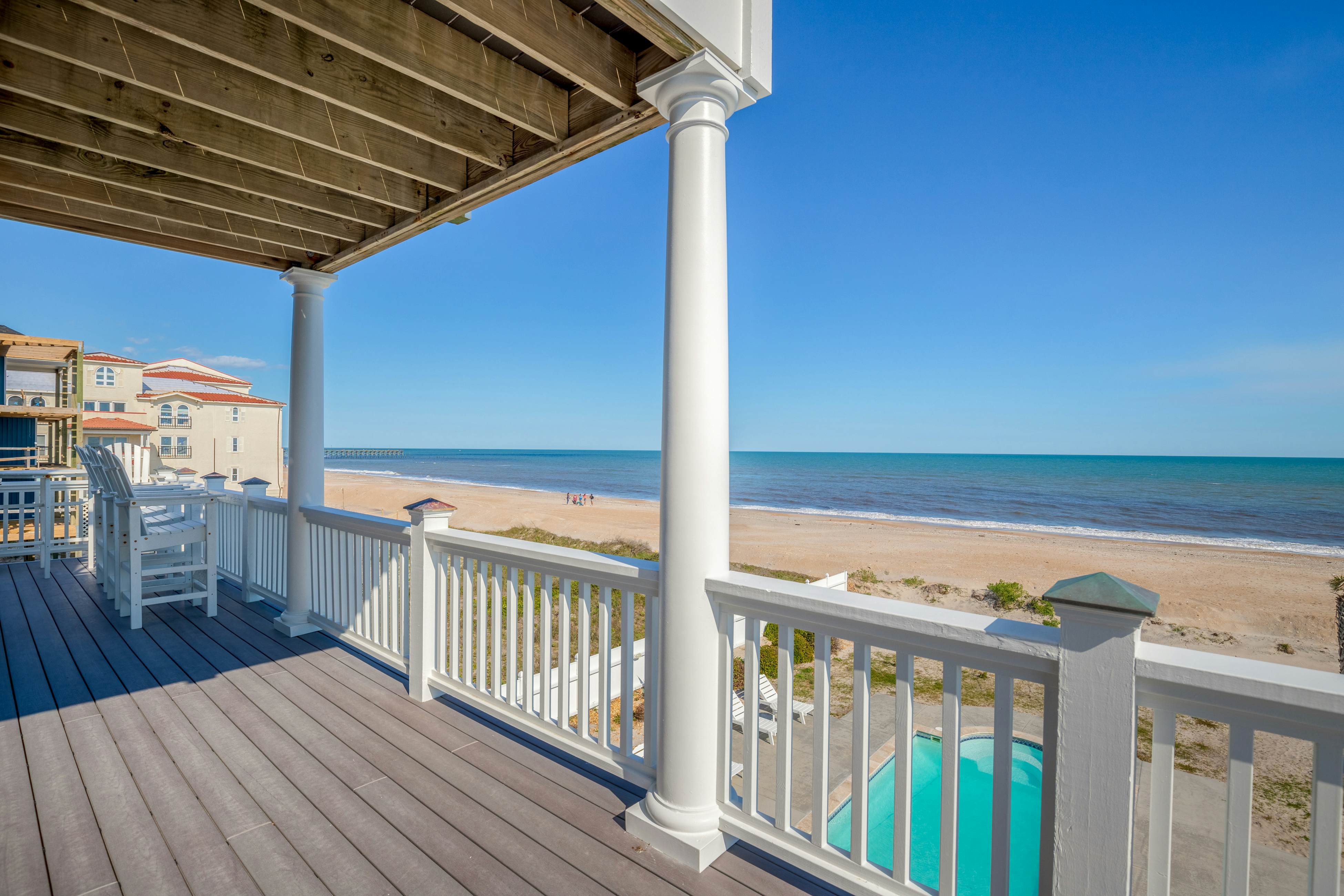 NTB764 Golden Castle