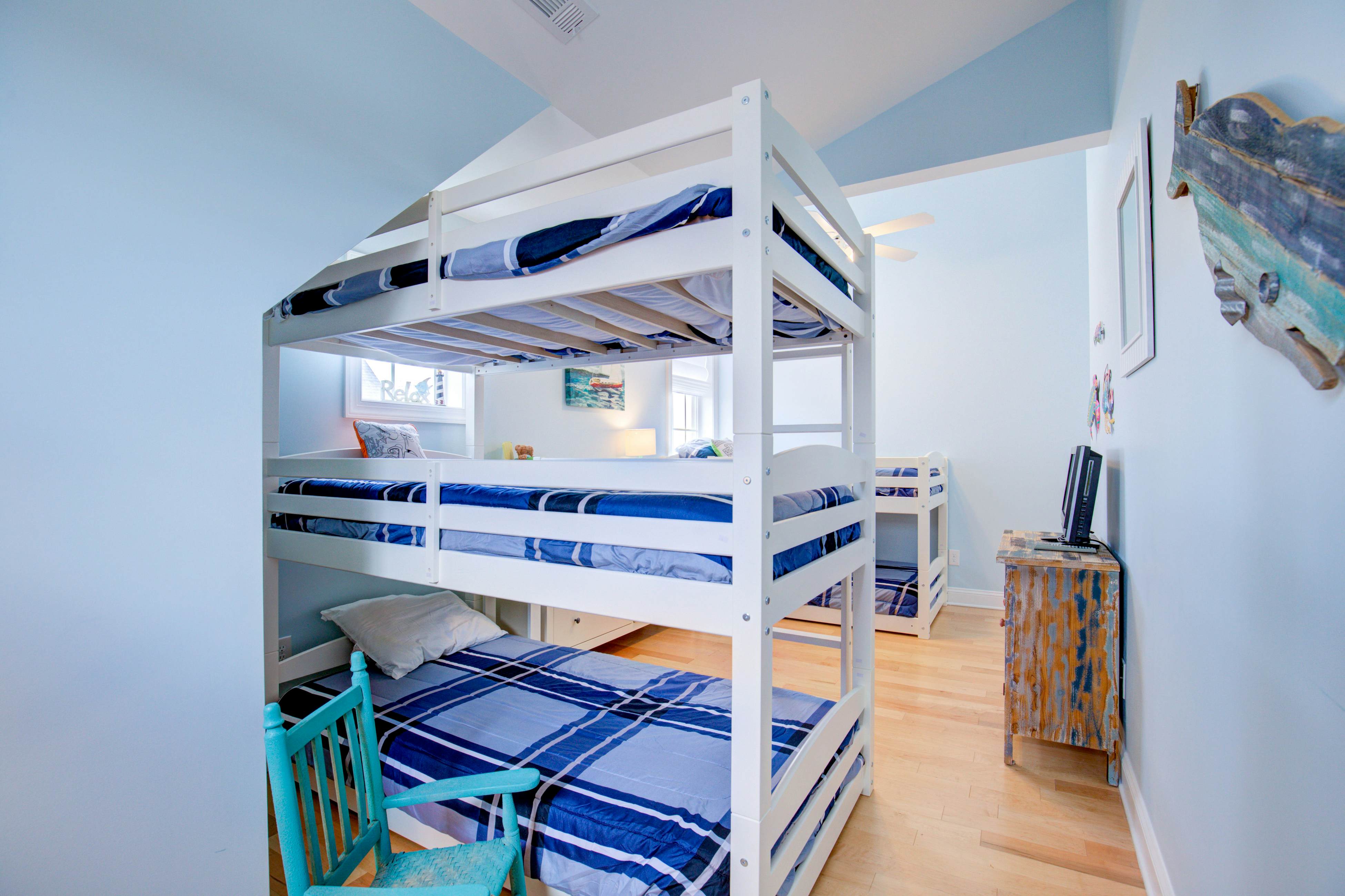 NTB4346 Beach Hunter Ocean Ridge