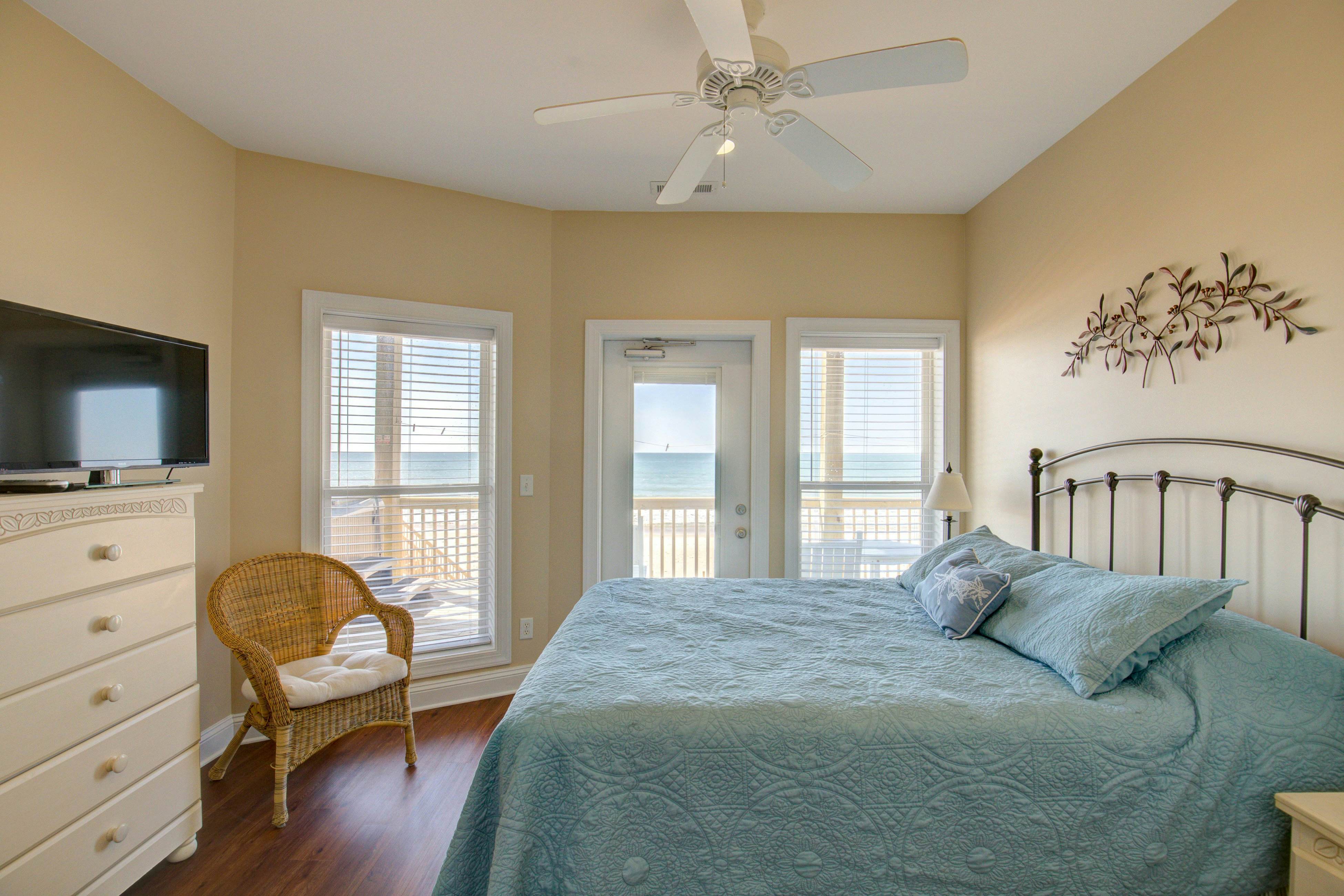 NTBHC412 Come Sail Away