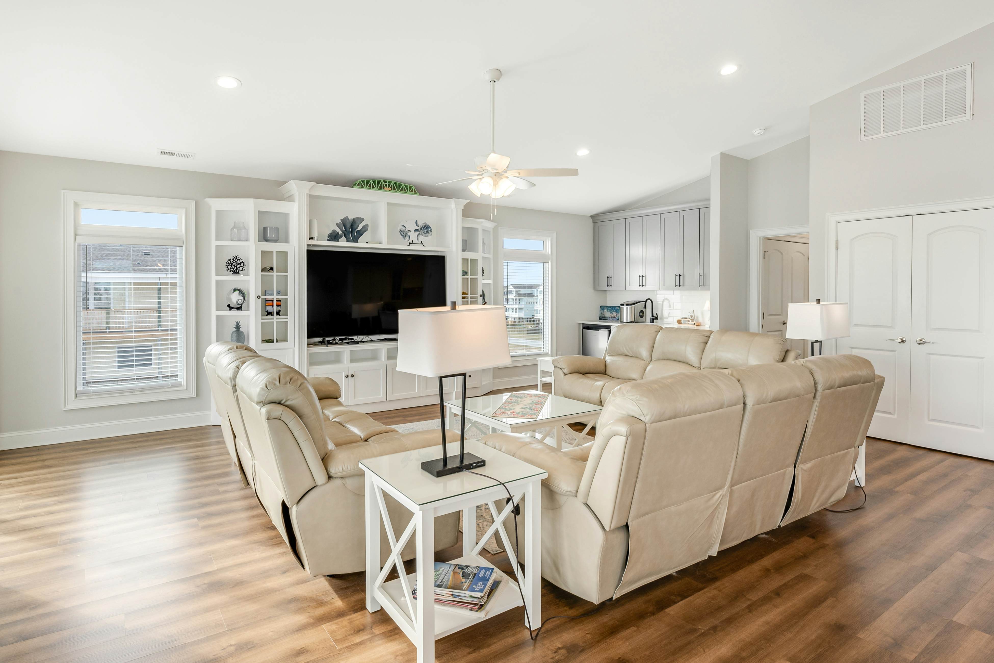 NTB2238 Topsail Tower