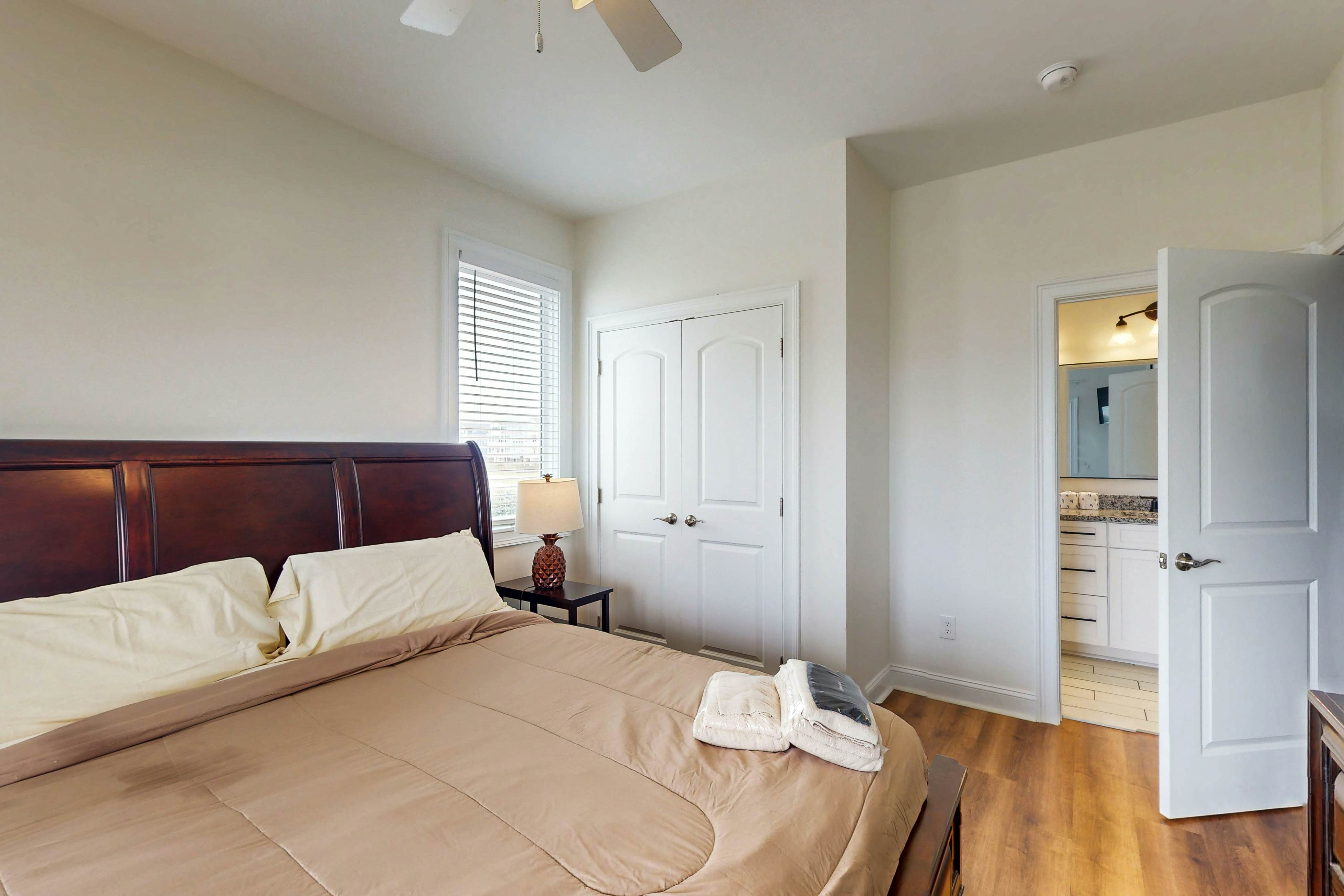 NTB2238 Topsail Tower