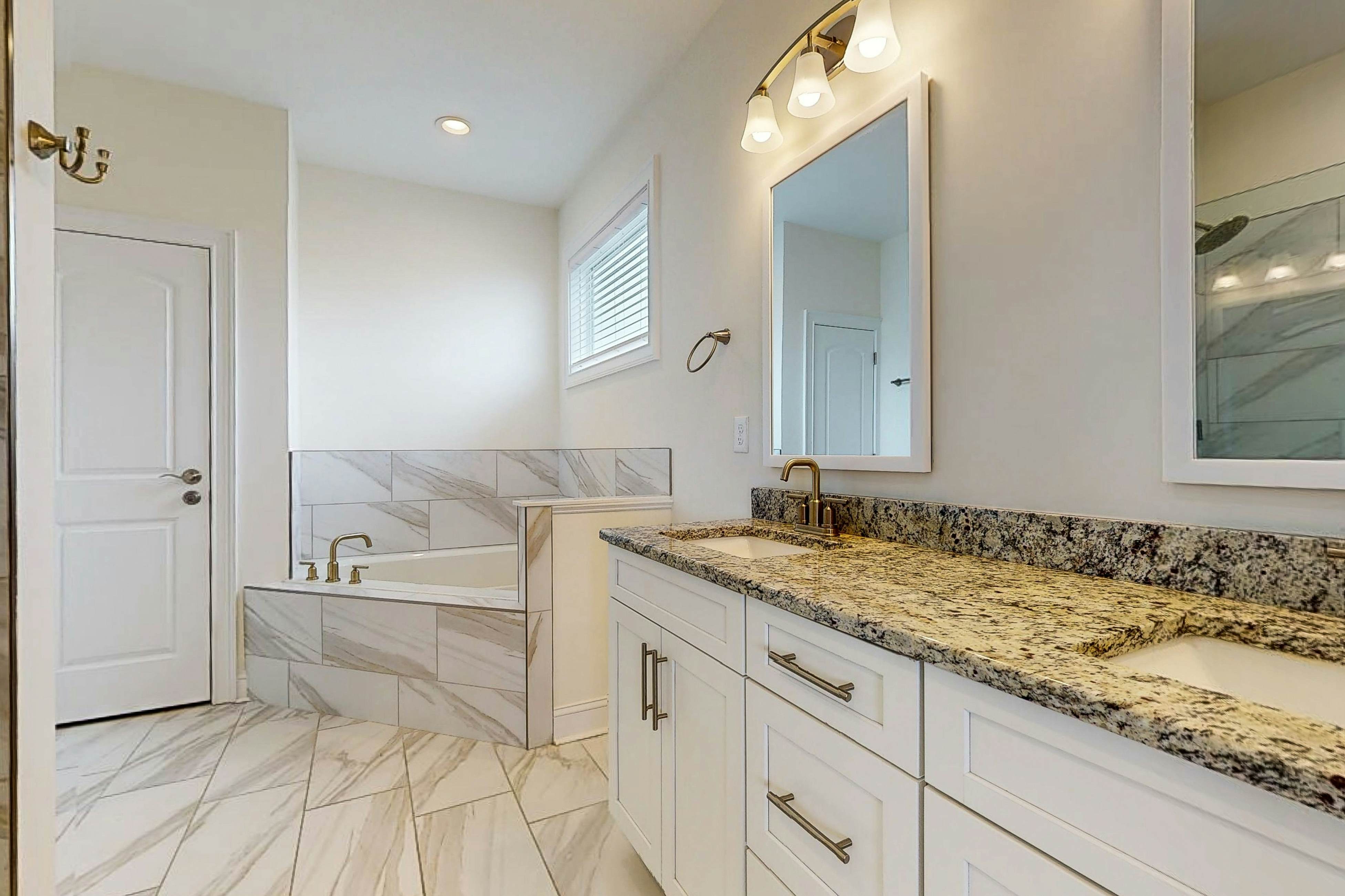 NTB2238 Topsail Tower