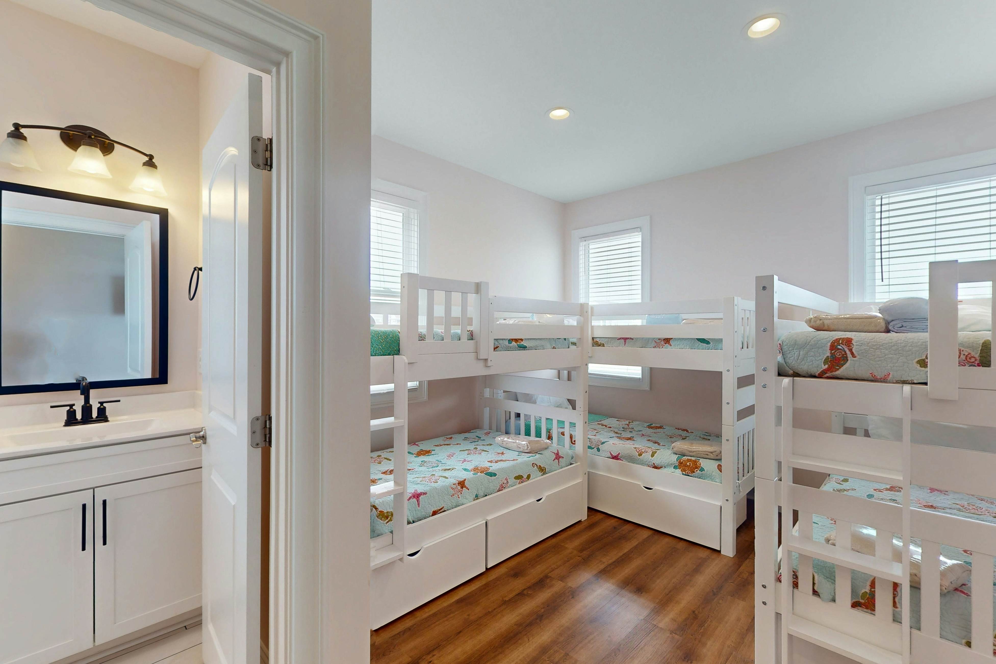 NTB2238 Topsail Tower