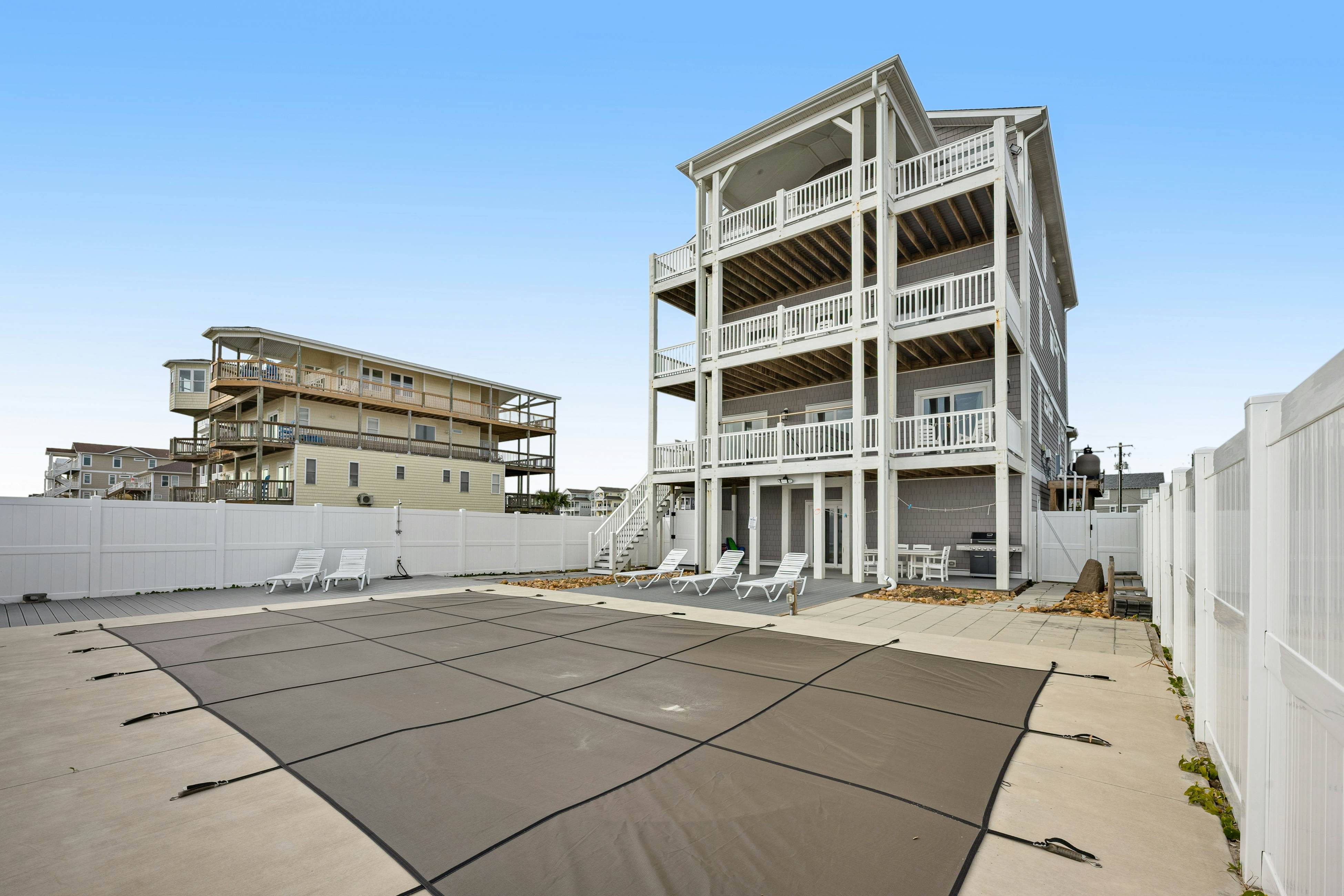 NTB2238 Topsail Tower