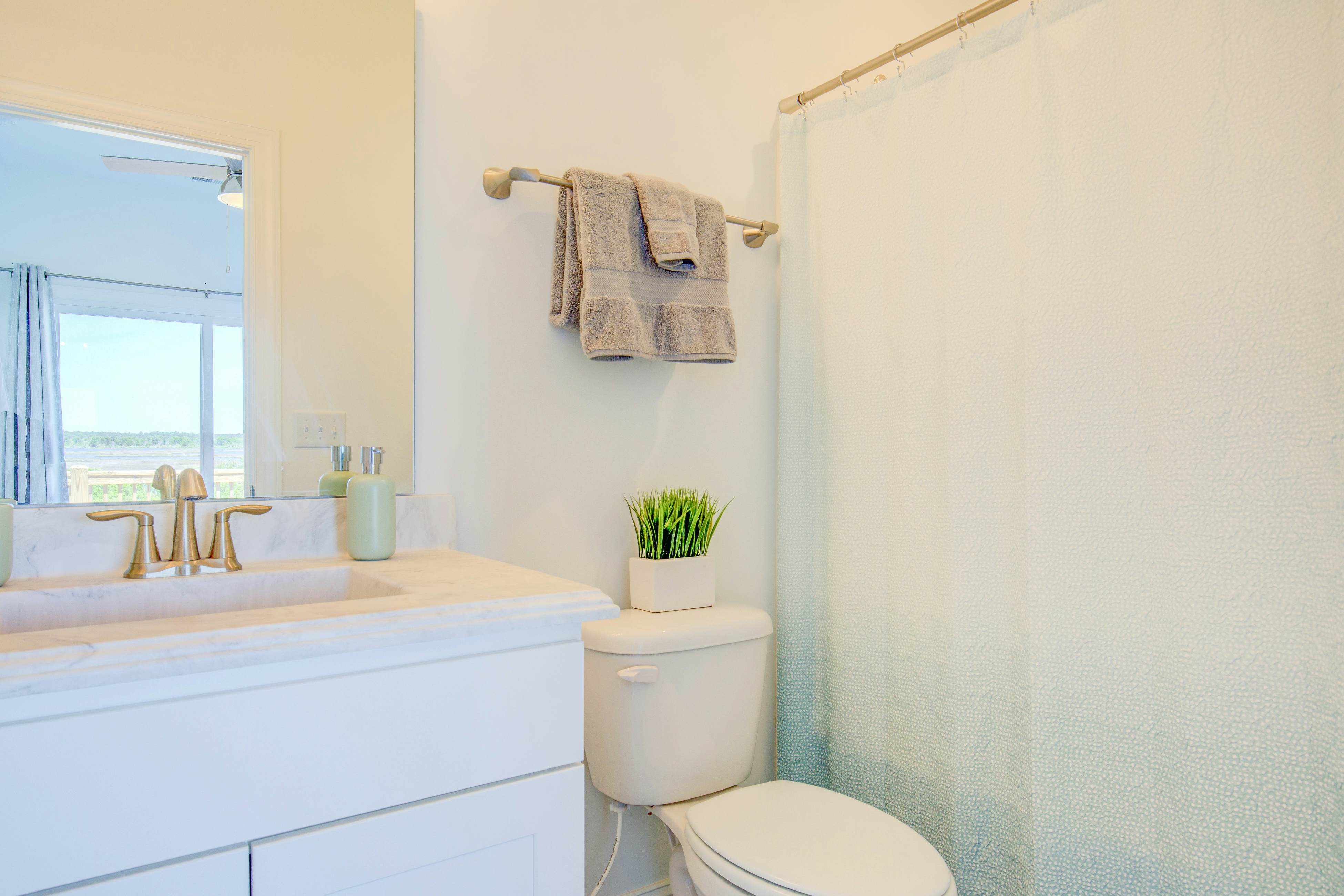 NTB2757 Island Haven