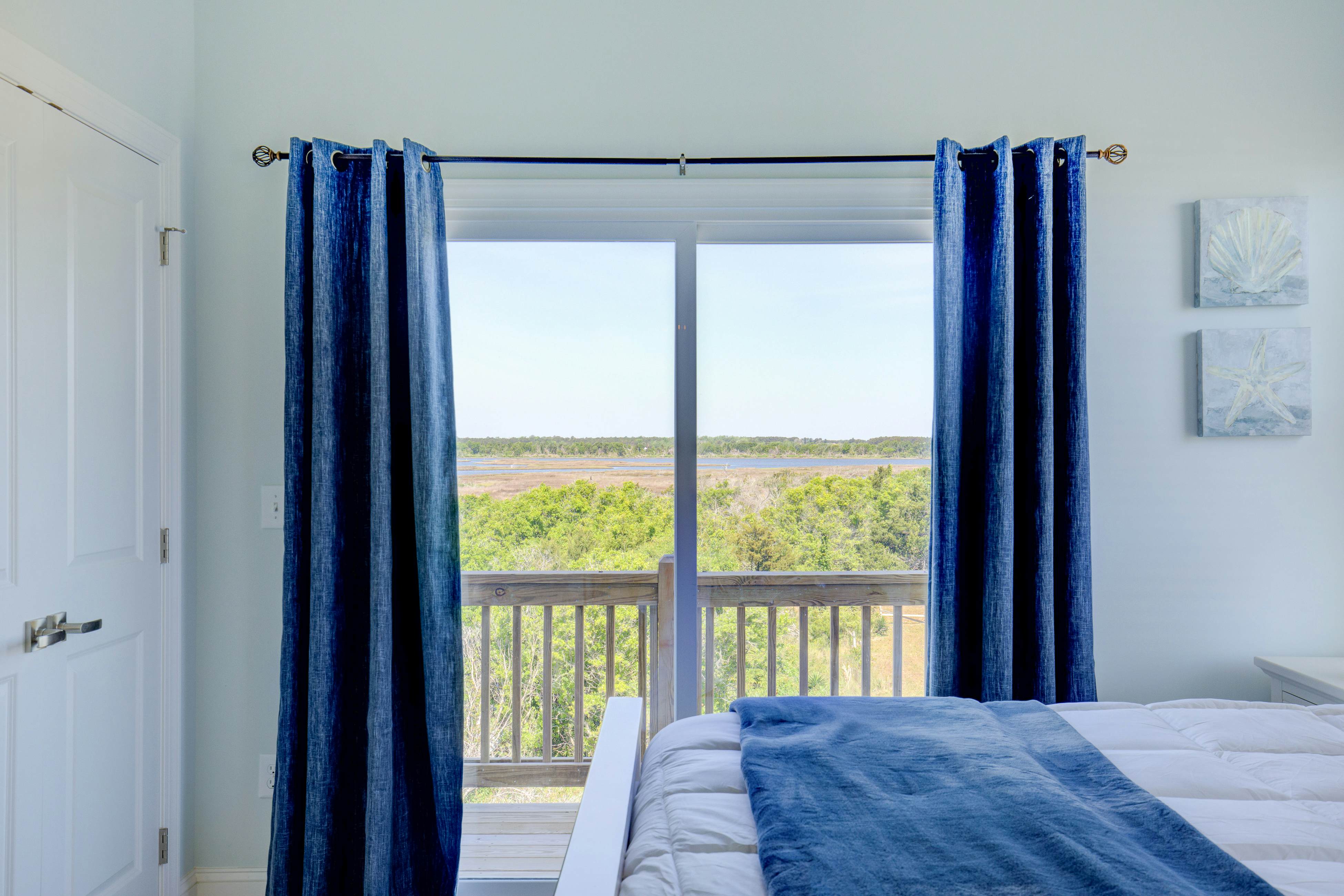 NTB2757 Island Haven