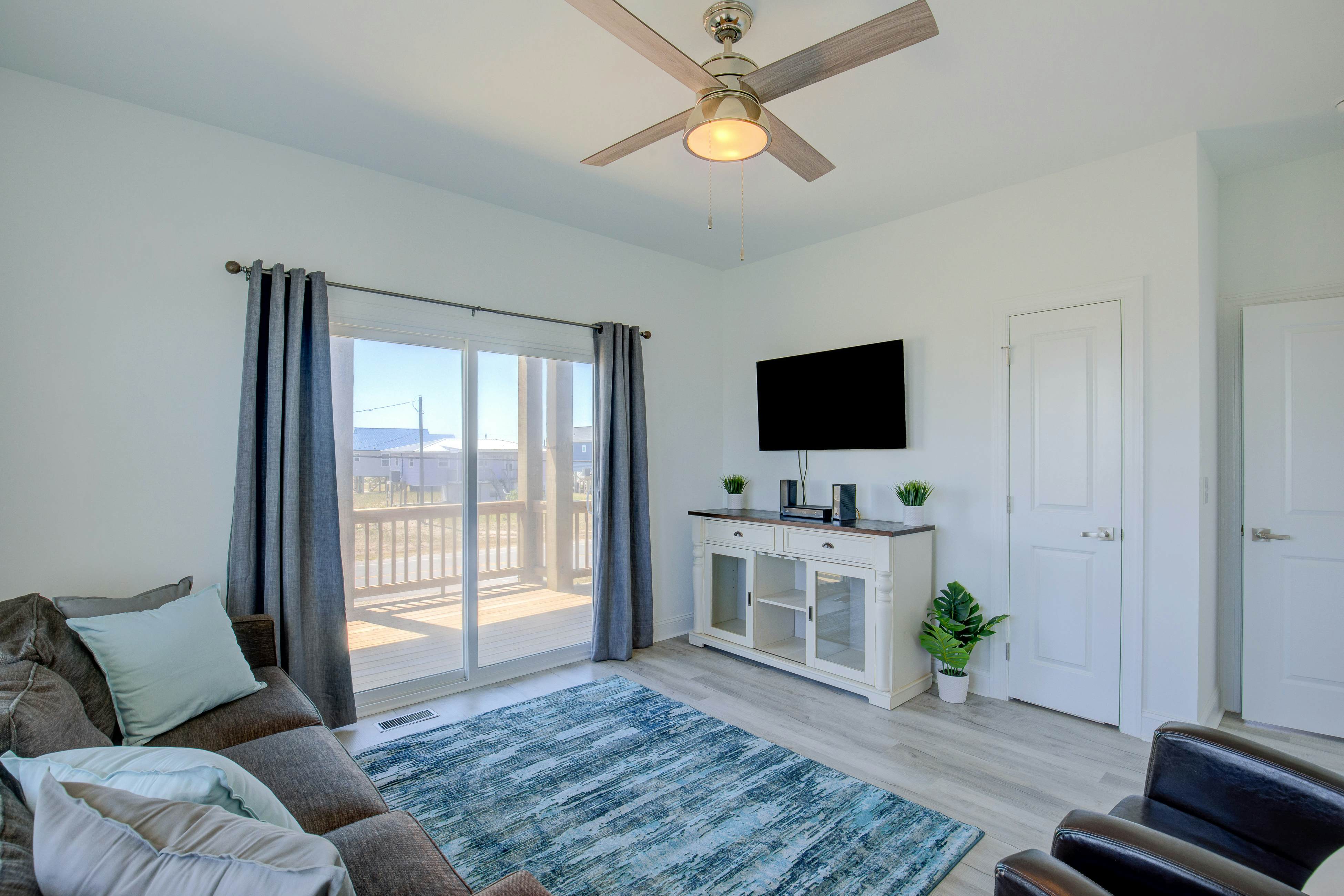 NTB2757 Island Haven