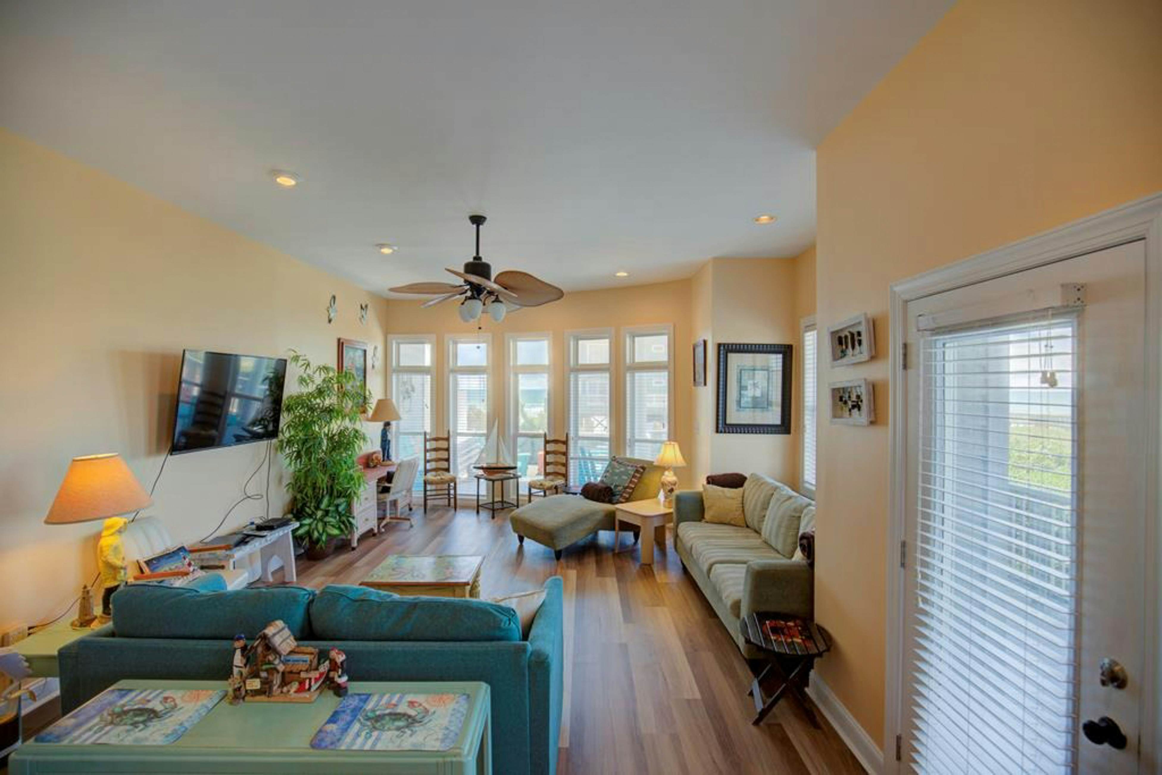 NTBHC423 At the Beach