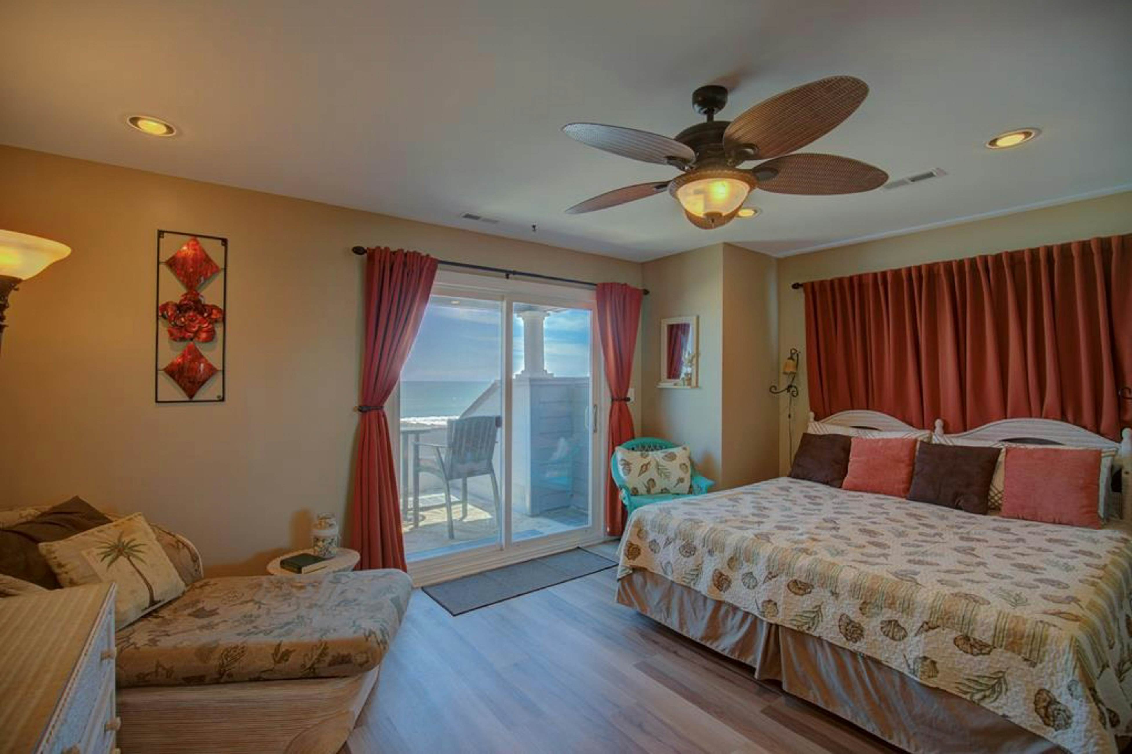 NTBHC423 At the Beach