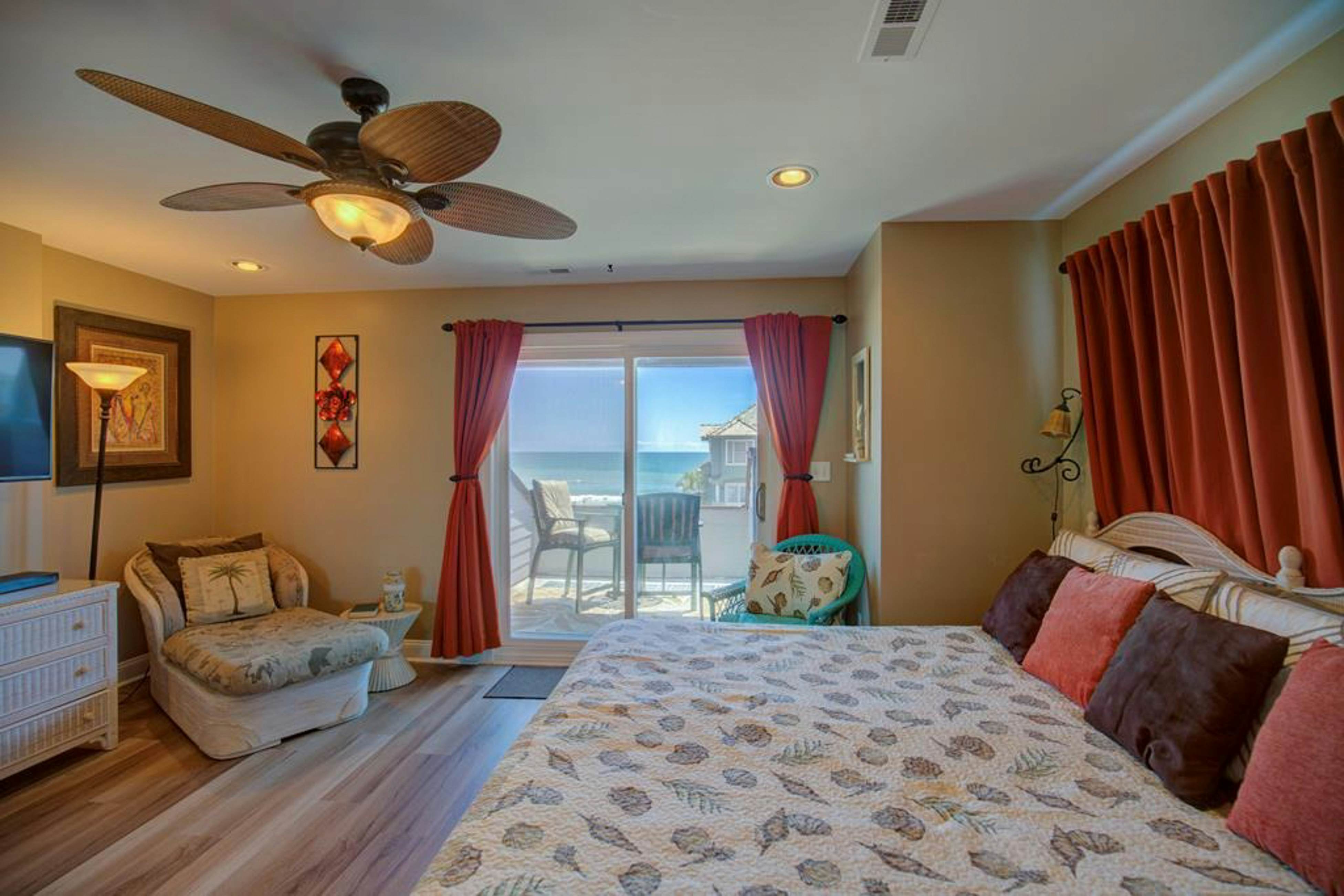 NTBHC423 At the Beach