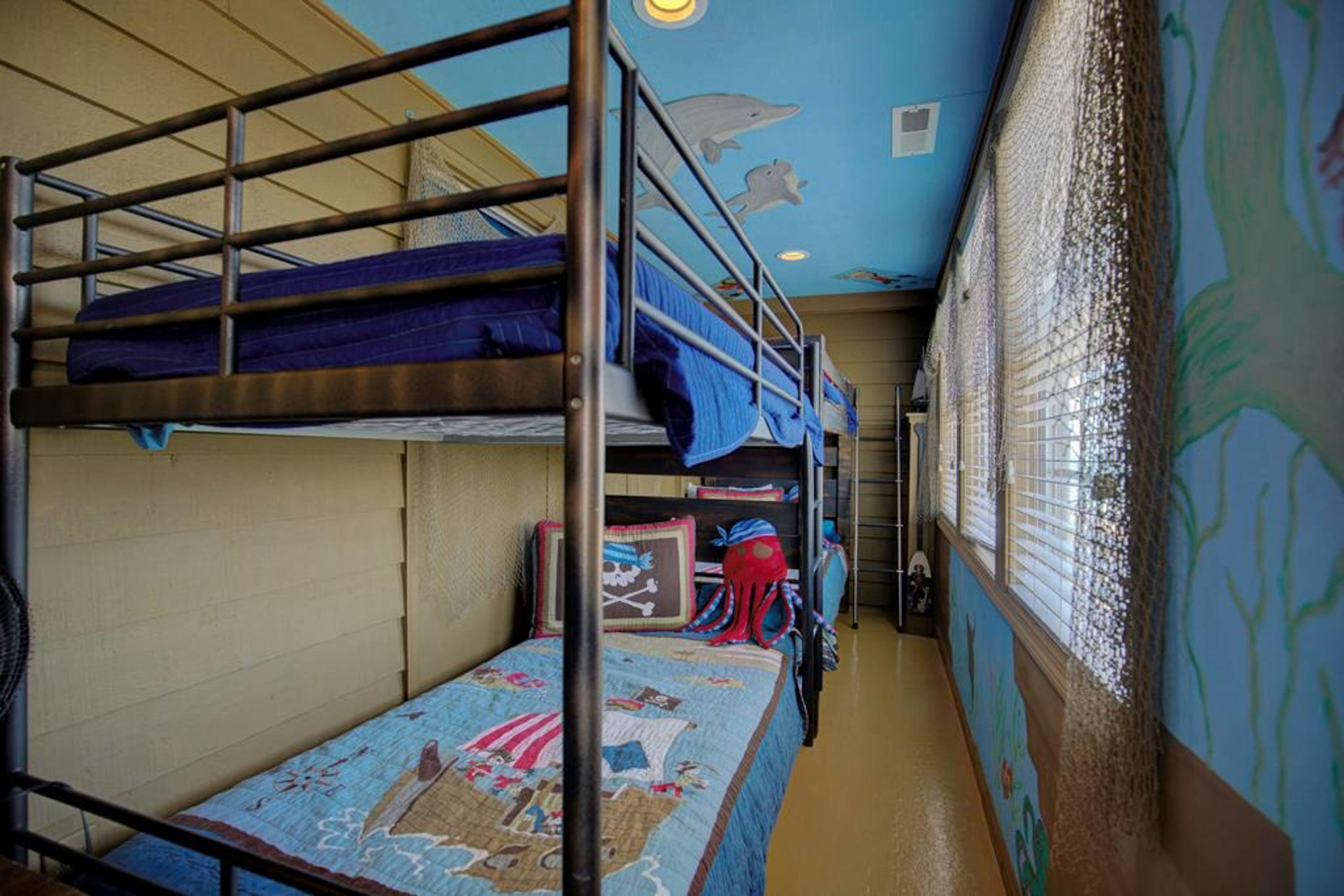 NTBHC423 At the Beach