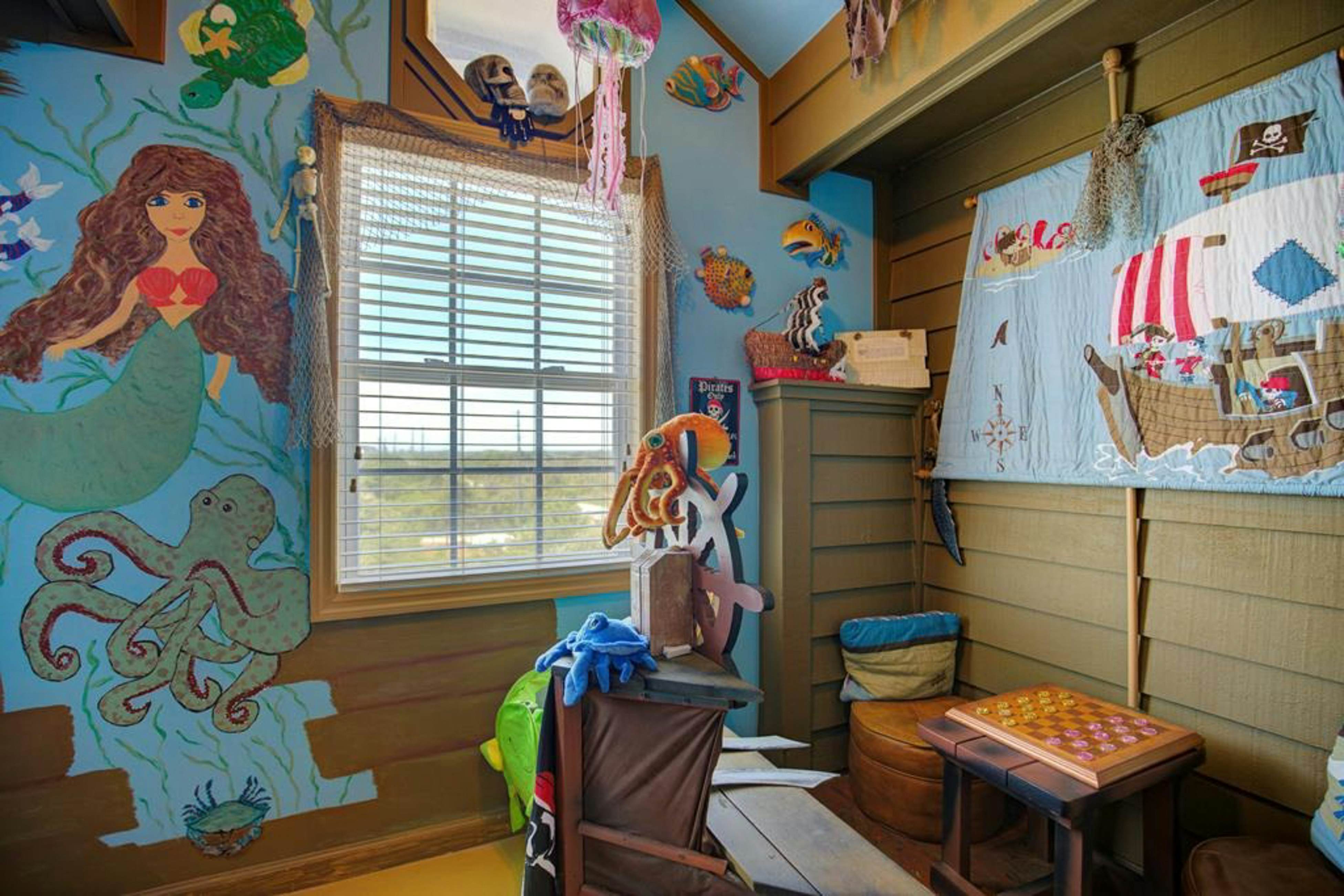 NTBHC423 At the Beach