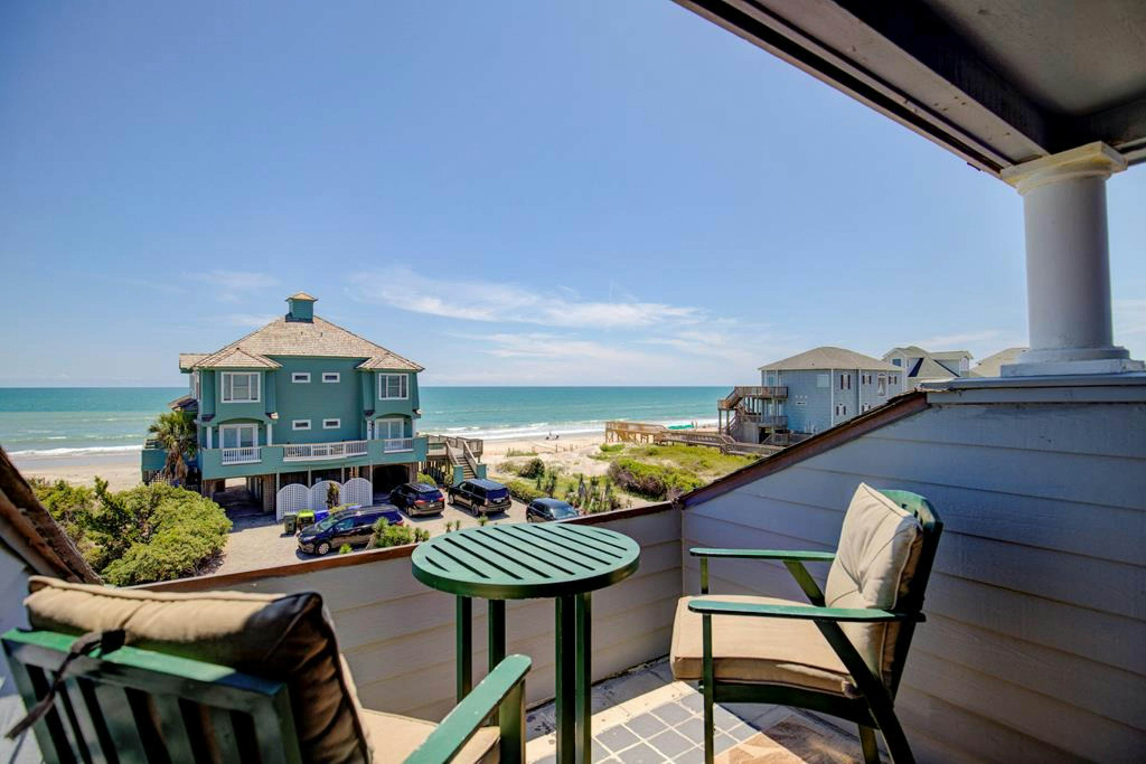 NTBHC423 At the Beach