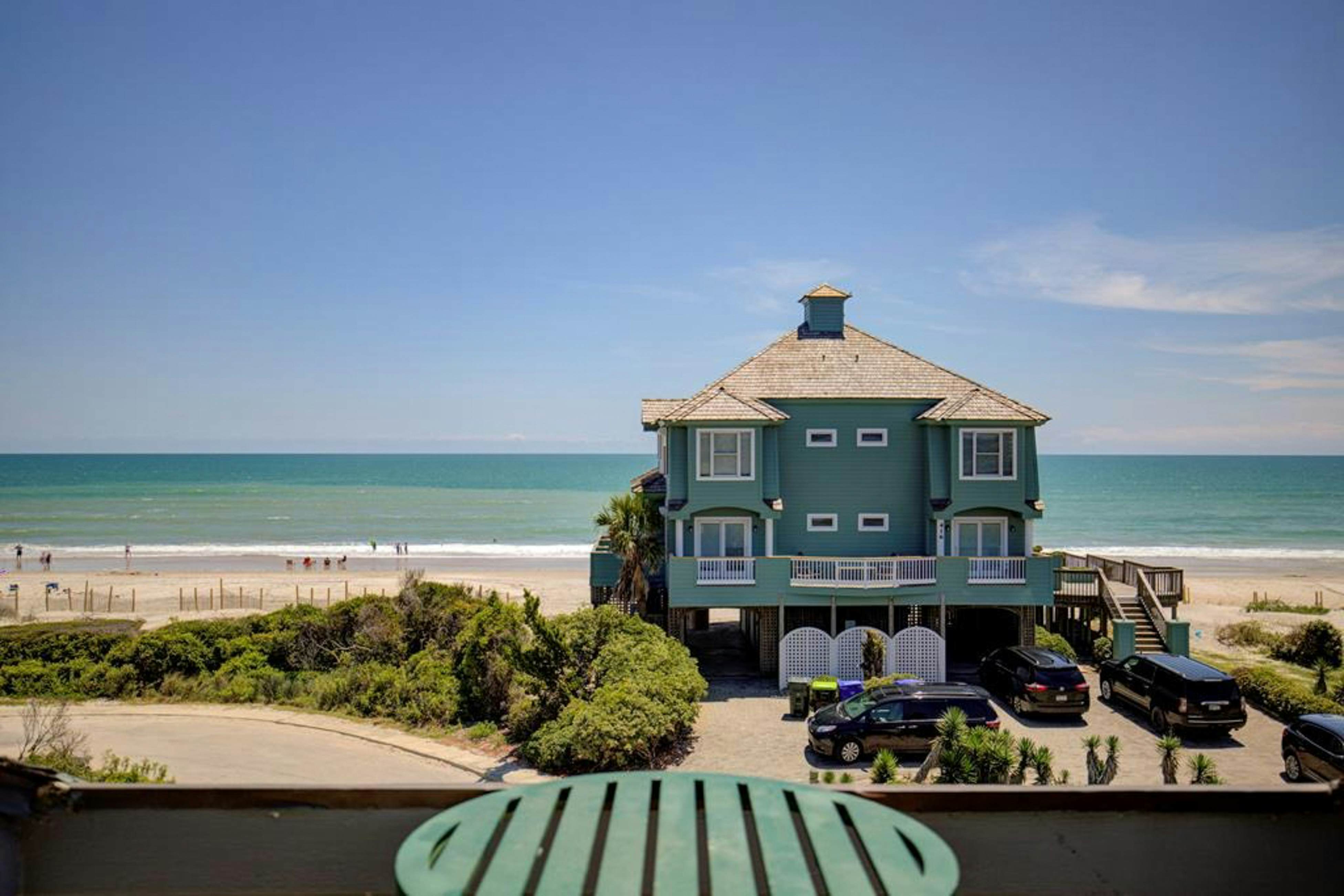 NTBHC423 At the Beach