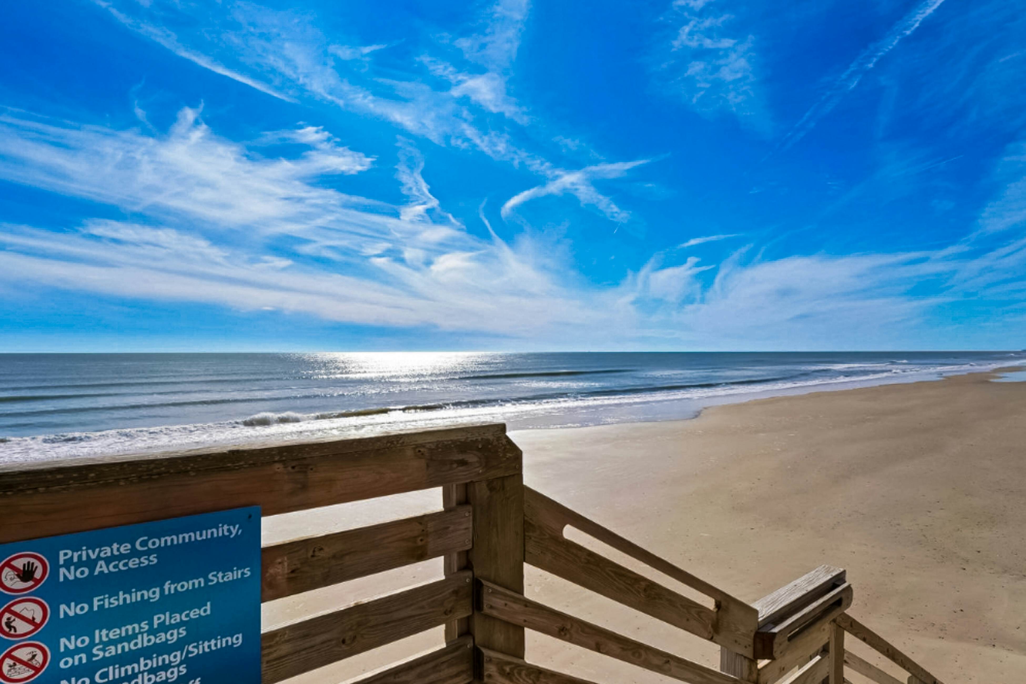 NTBTR272 Beachfront Beauty of Topsail