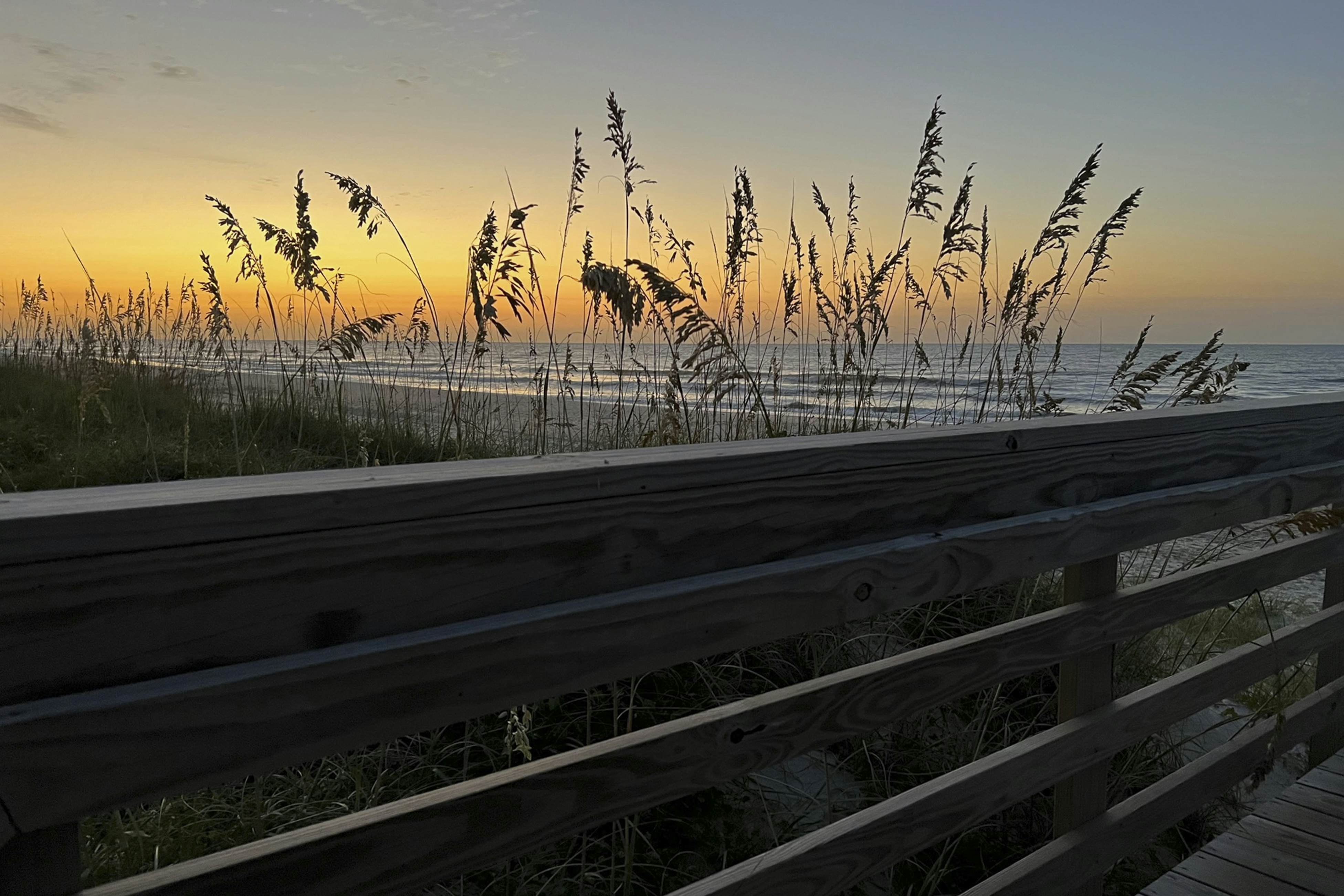 NTB4524 Beach Delight & Sunset Dreams