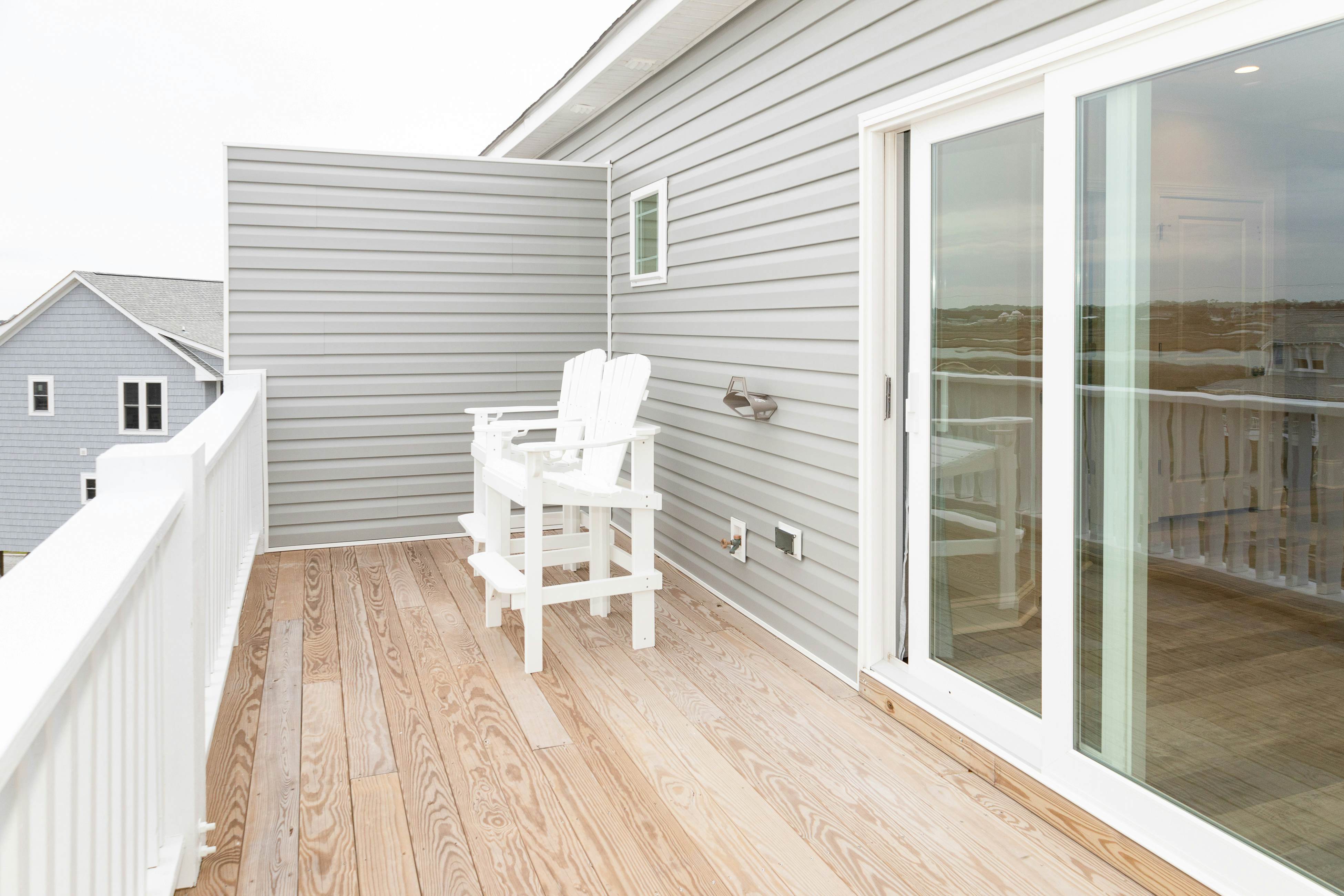 NTBVBTS878 Coast Awhile