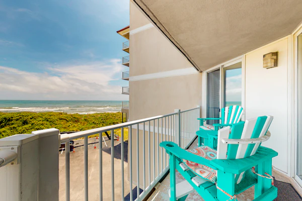 Nautical Heights | Oceanfront condo in North Topsail Beach with pool, sauna, gym