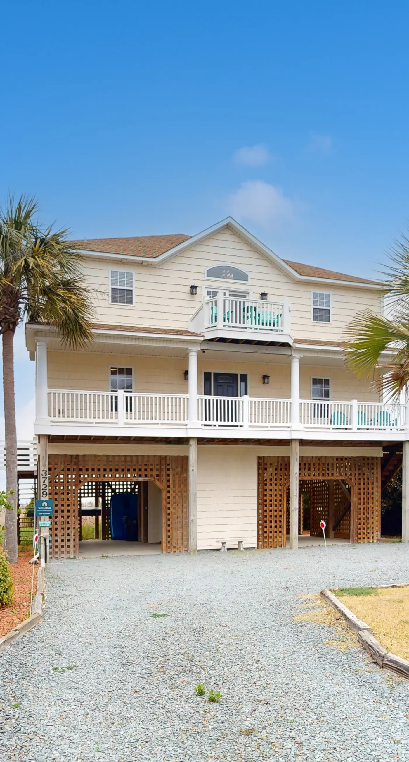 NTB3729 Heron Hideaway