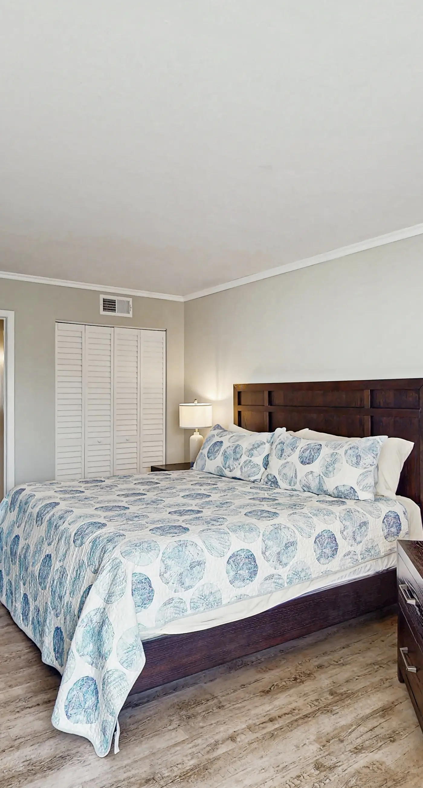 NTBSR2503 St Regis 2503