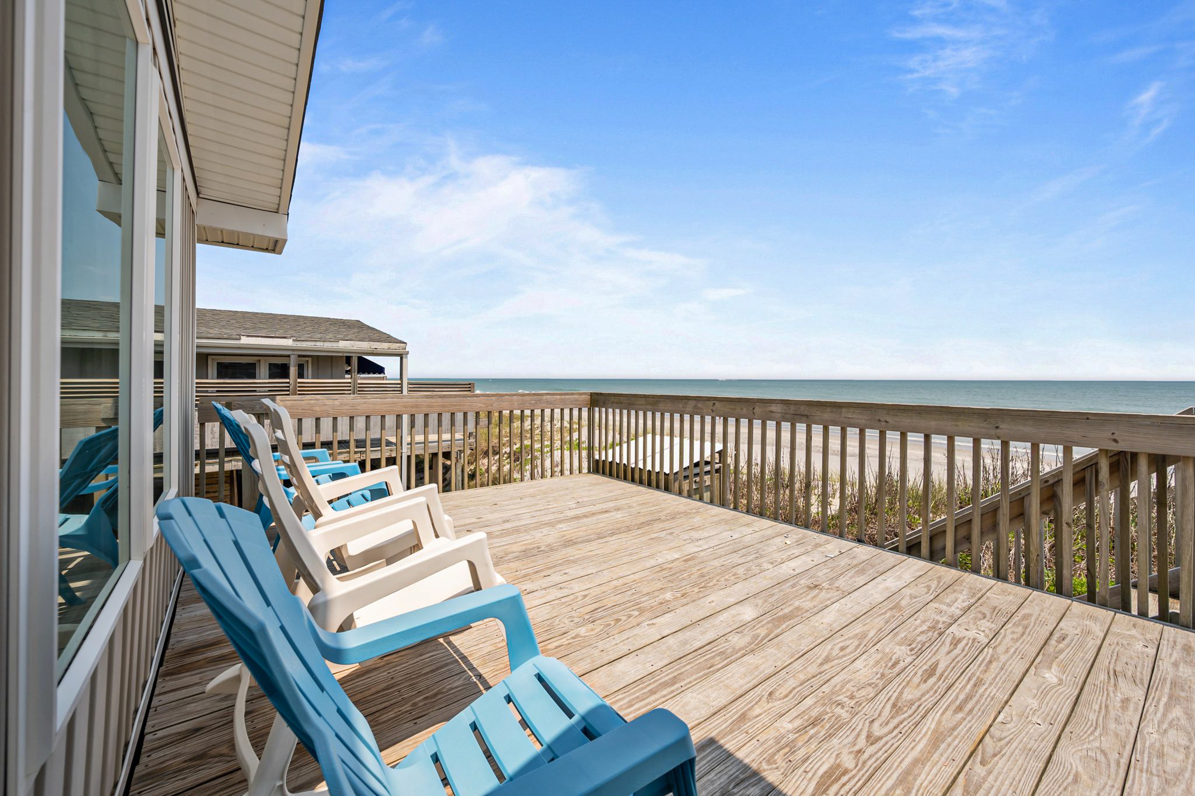 Oceanfront home with private beach access & outdoor shower - dog-friendly