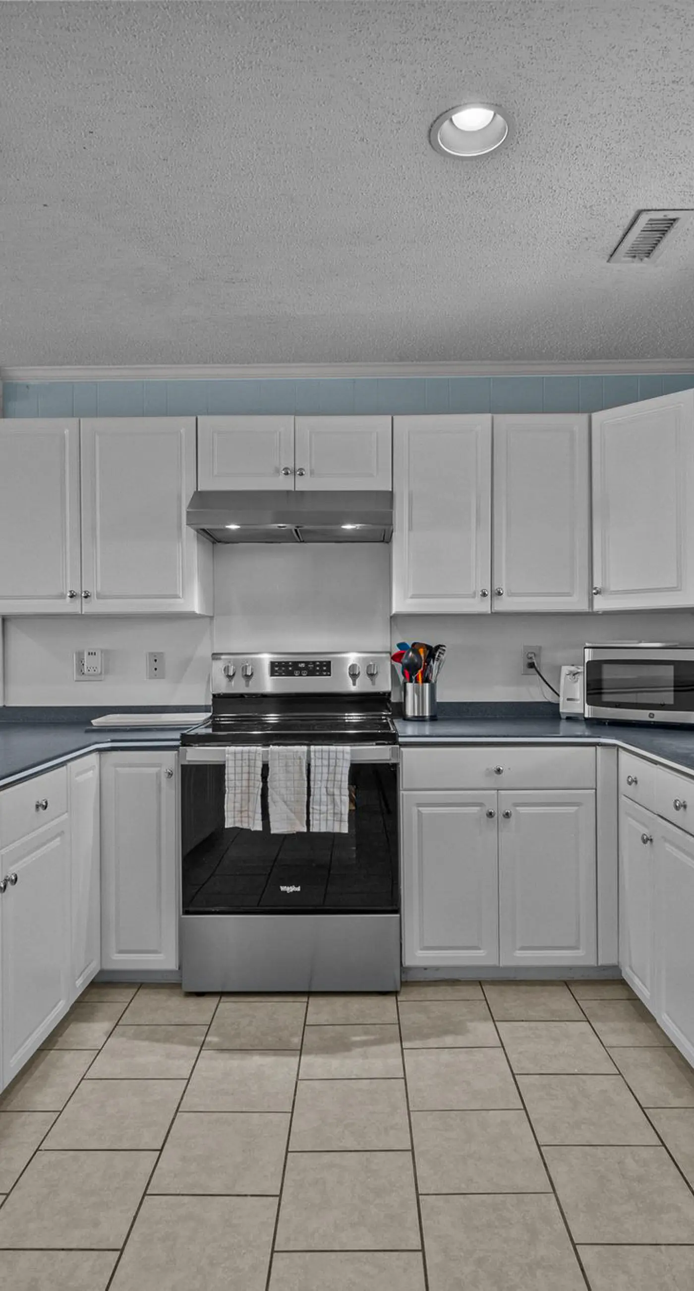 SC1344 Action Tide-Song