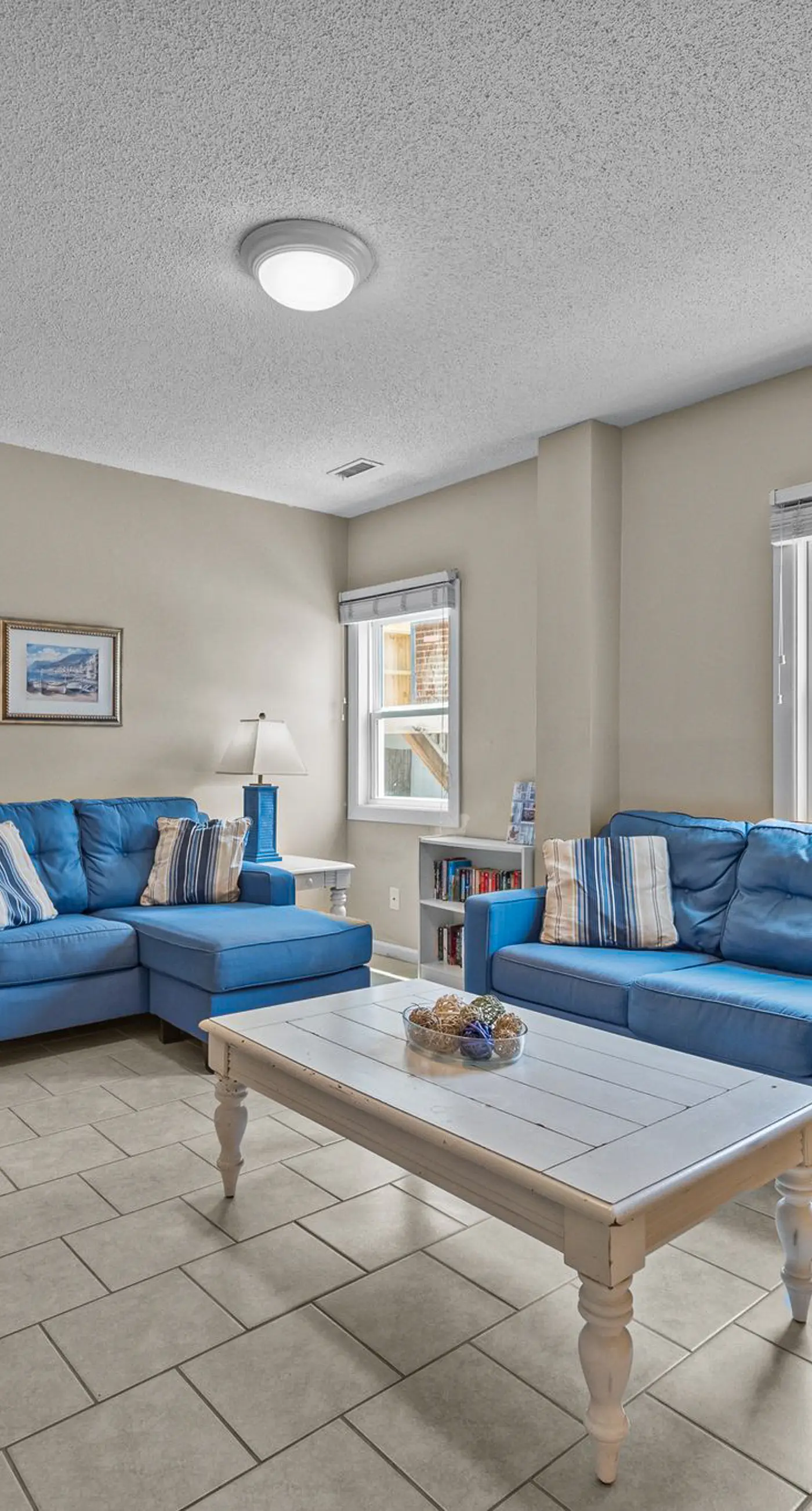 SC1344 Action Tide-Song