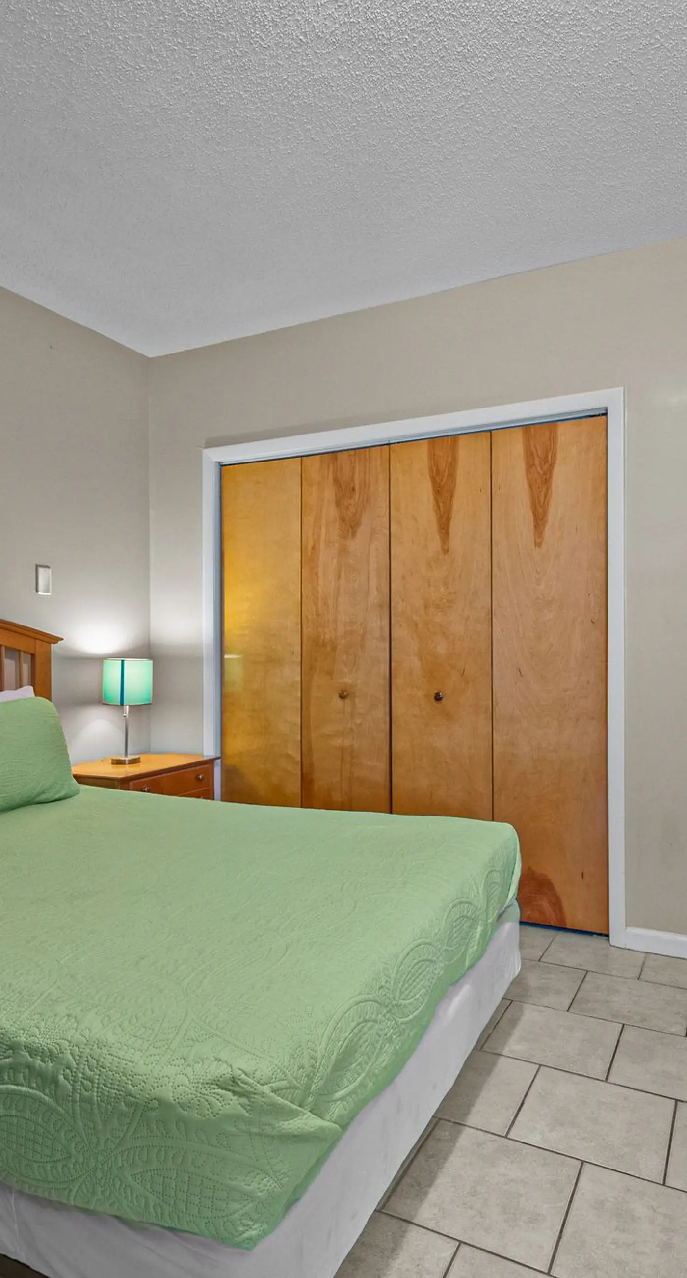 SC1344 Action Tide-Song