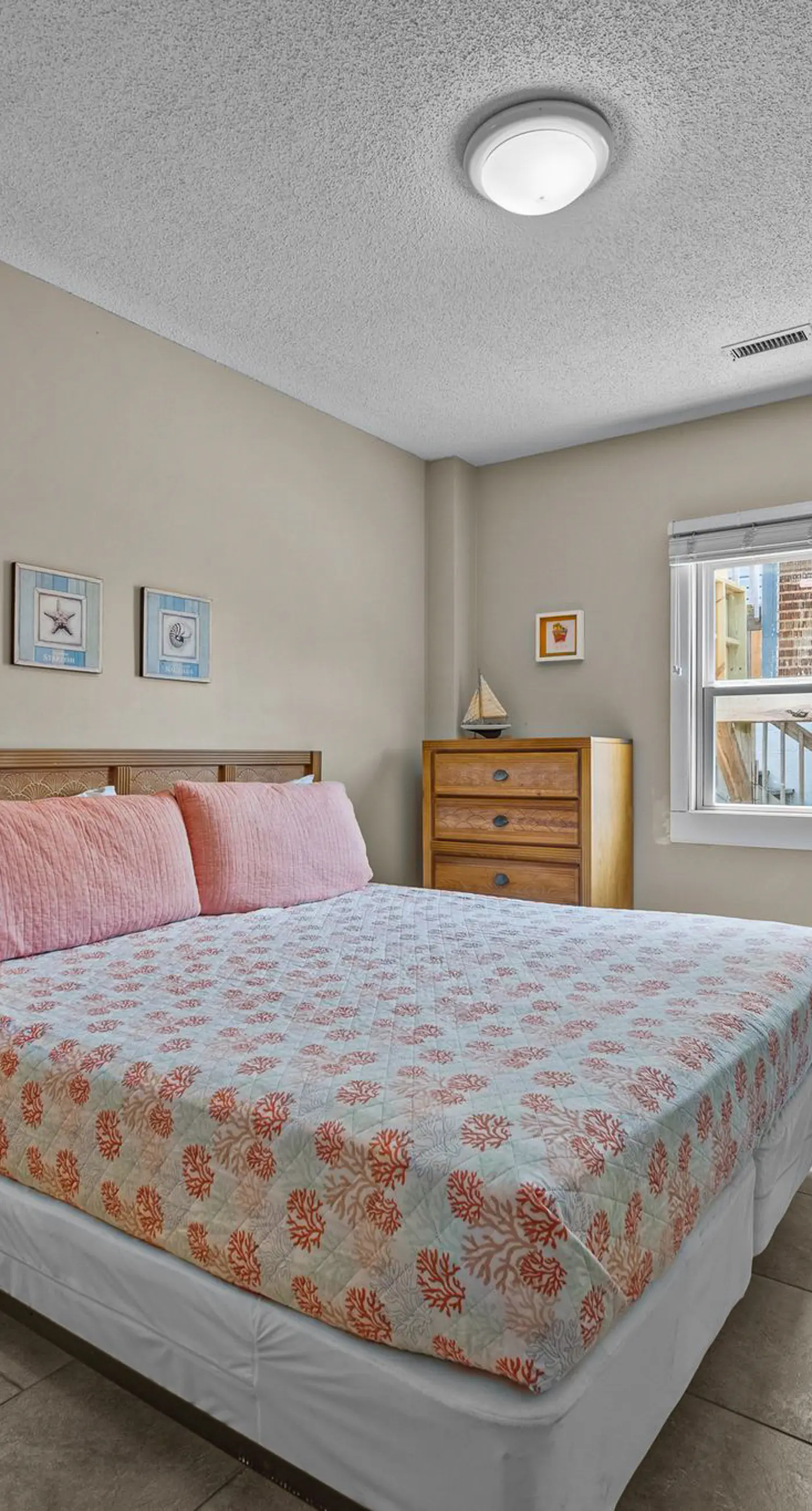 SC1344 Action Tide-Song